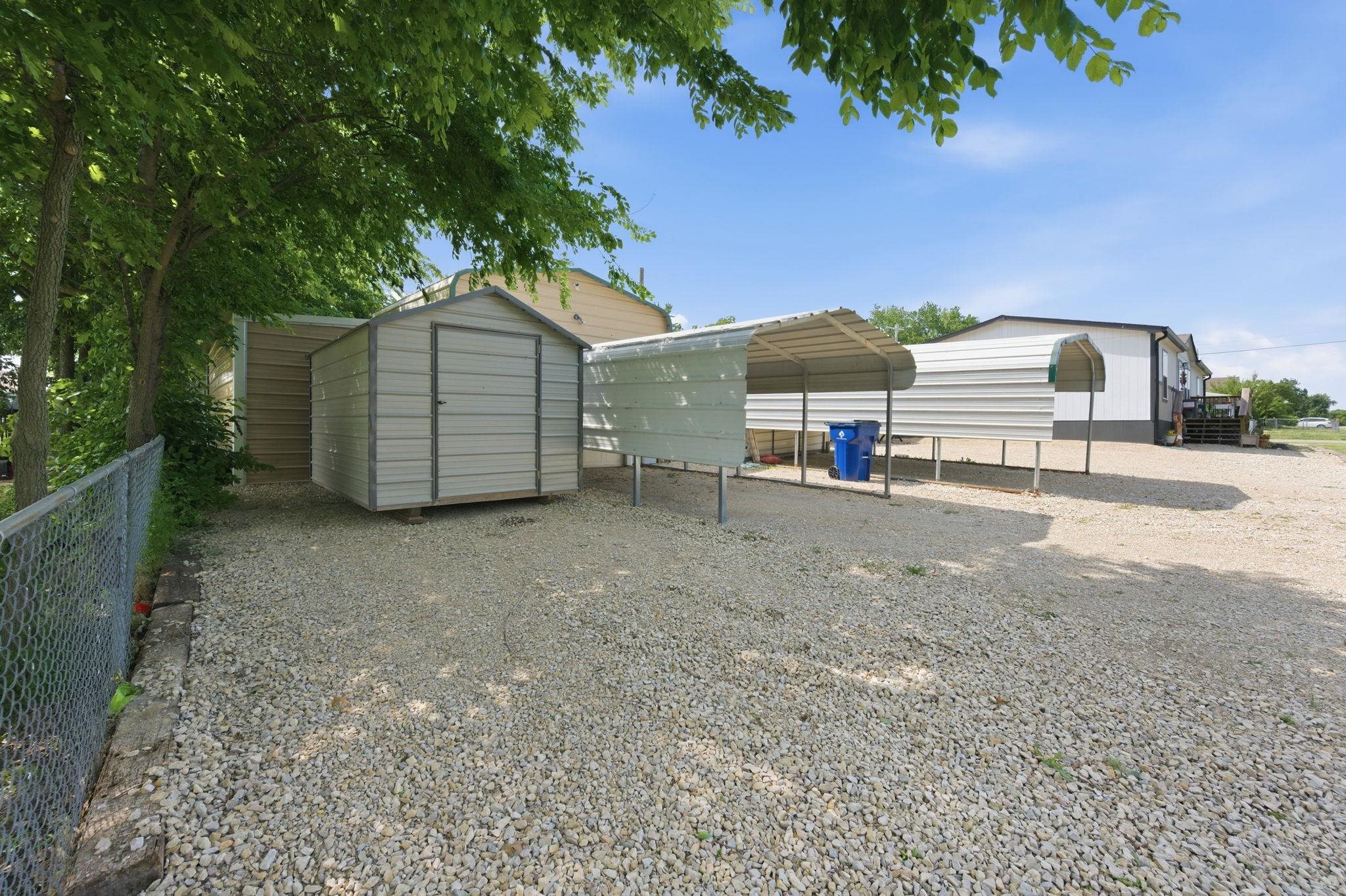 519 E 3rd Street Eureka KS 67045-1903