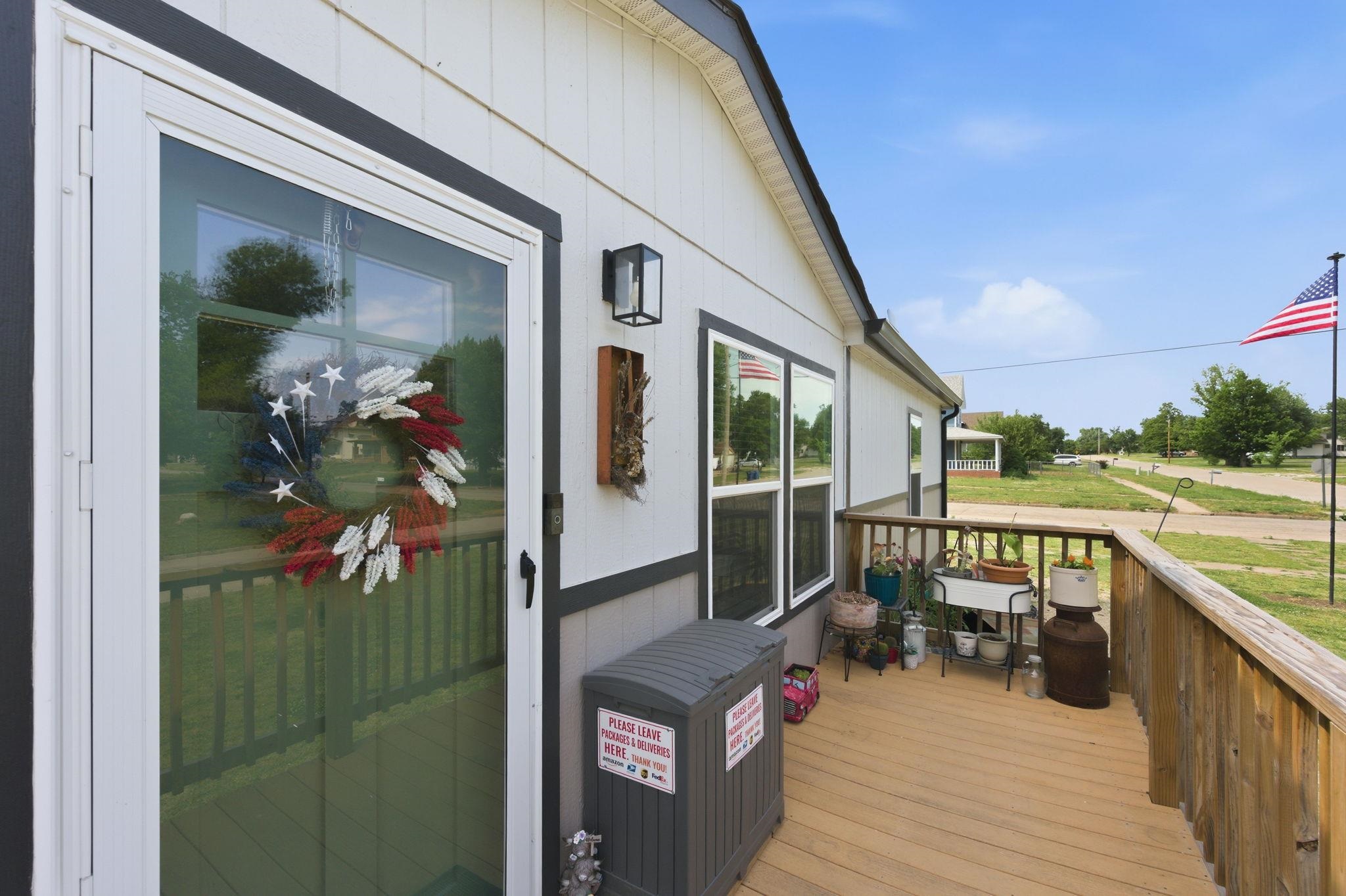 519 E 3rd Street Eureka KS 67045-1903