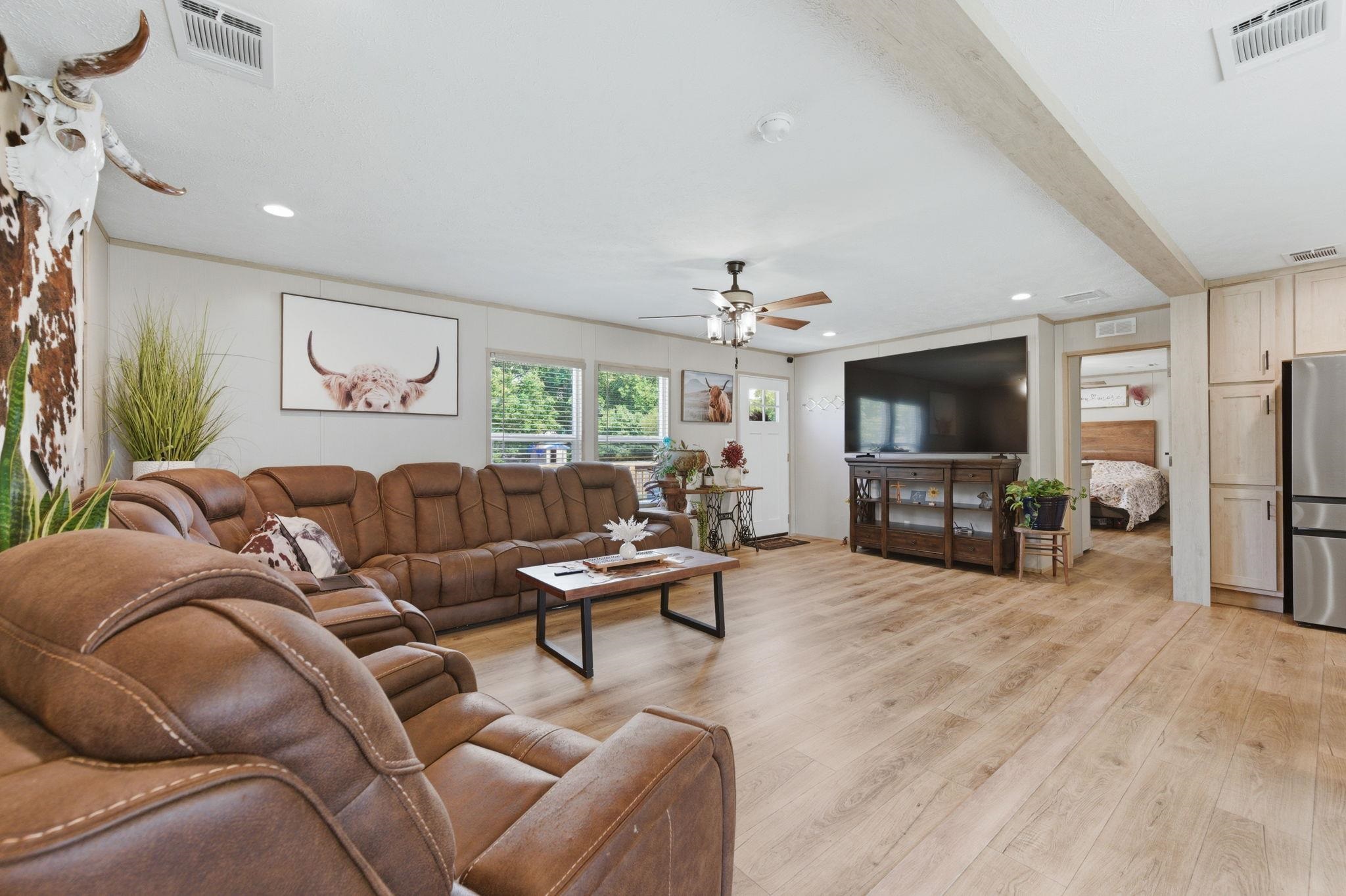 519 E 3rd Street Eureka KS 67045-1903