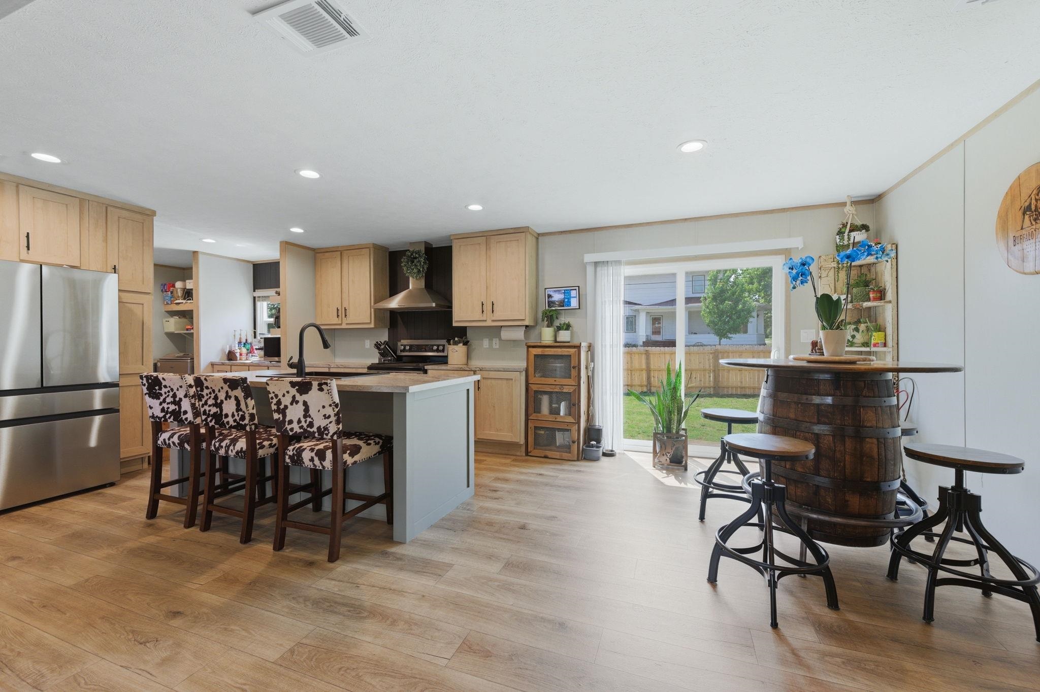 519 E 3rd Street Eureka KS 67045-1903