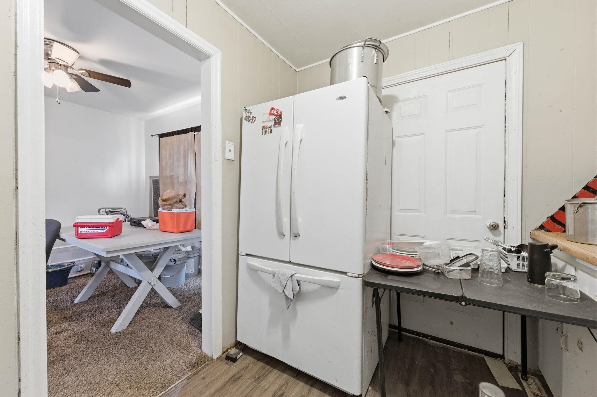 1050 N Pinecrest Wichita KS 67208