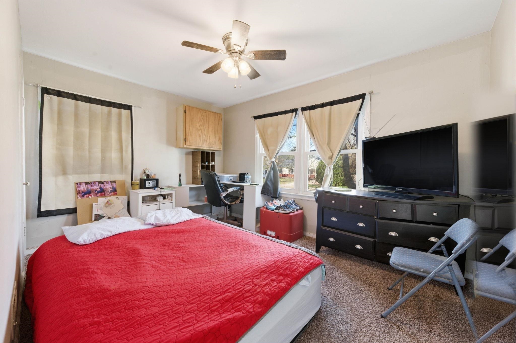 1050 N Pinecrest Wichita KS 67208