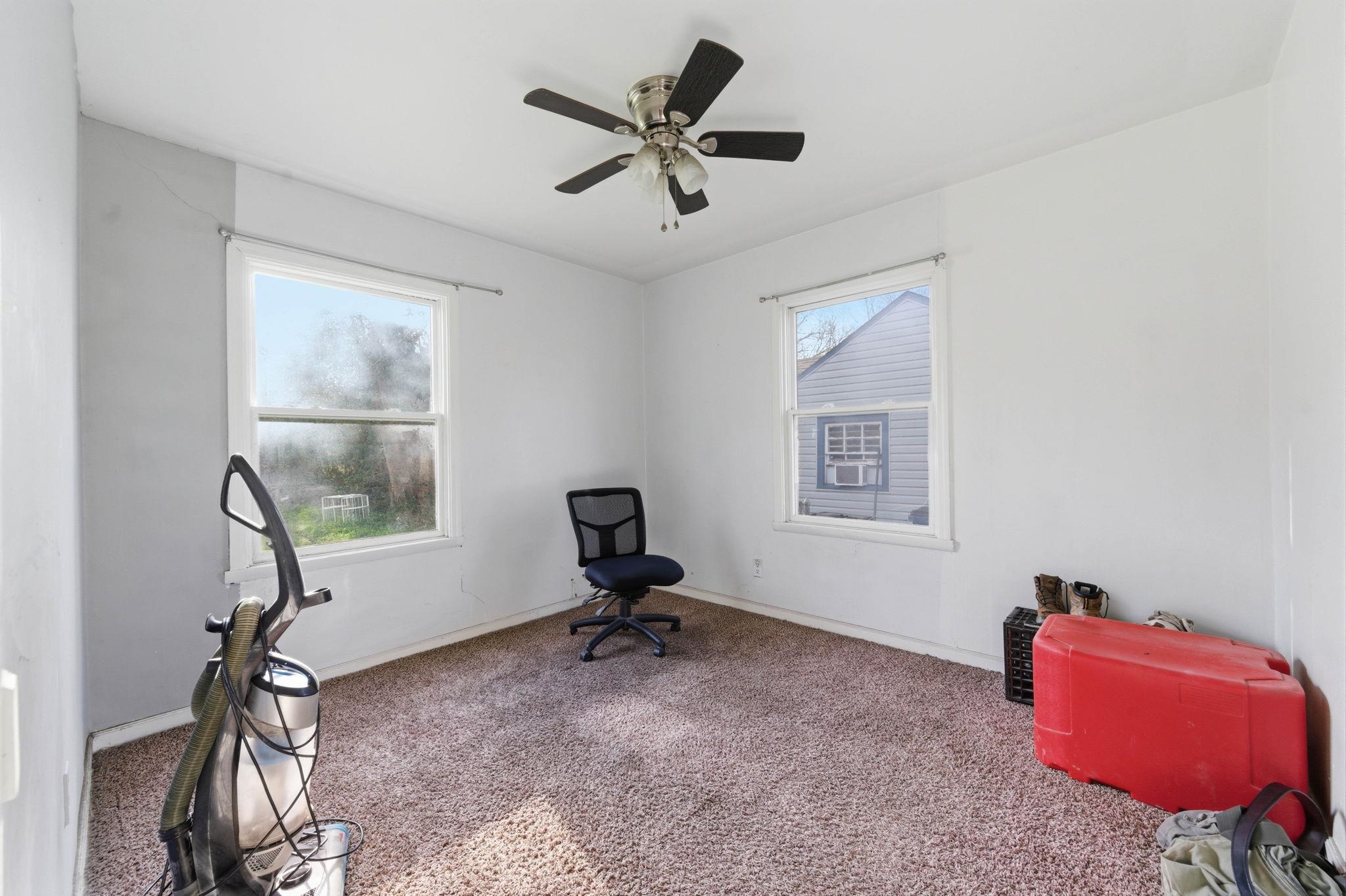 1050 N Pinecrest Wichita KS 67208