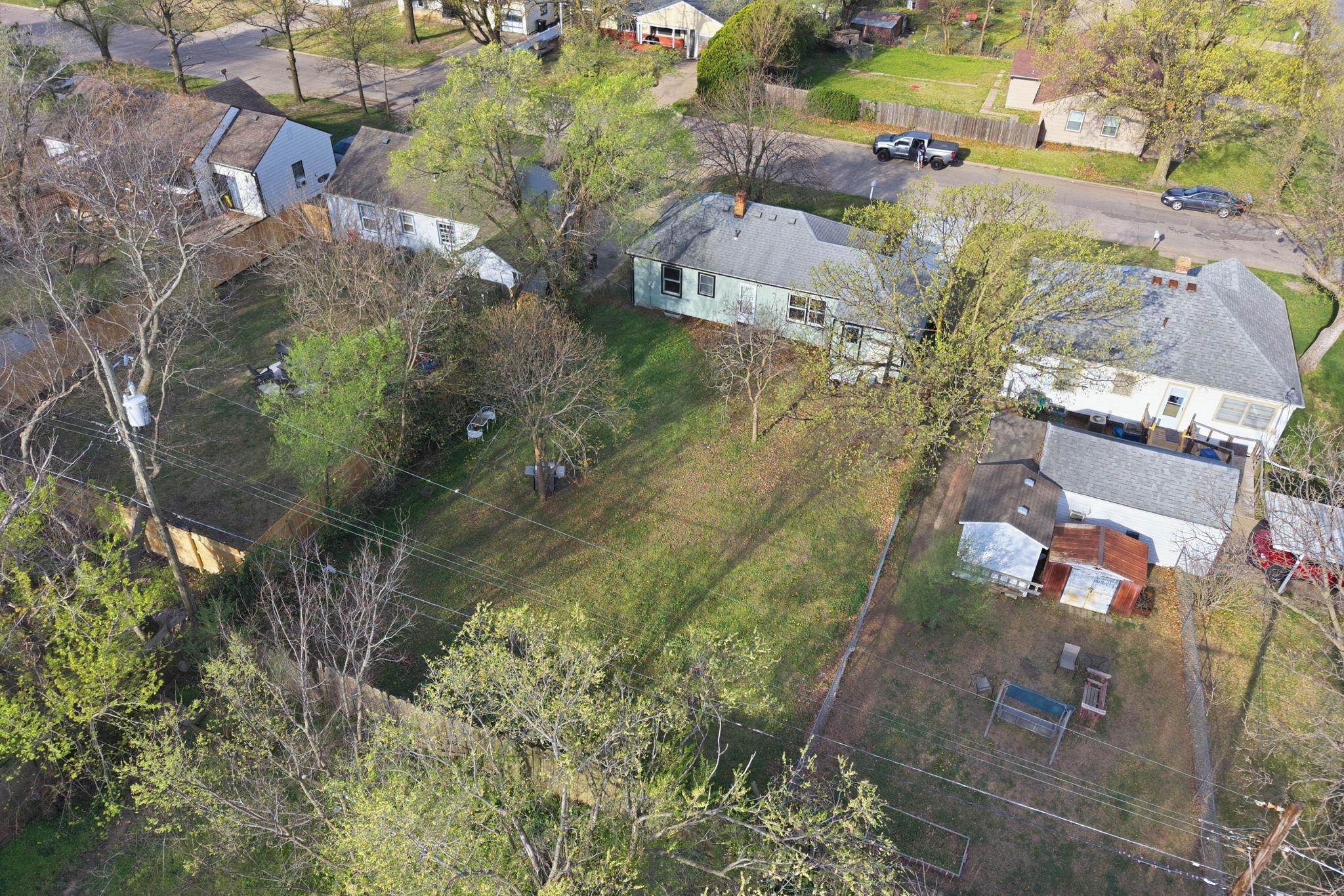 1050 N Pinecrest Wichita KS 67208