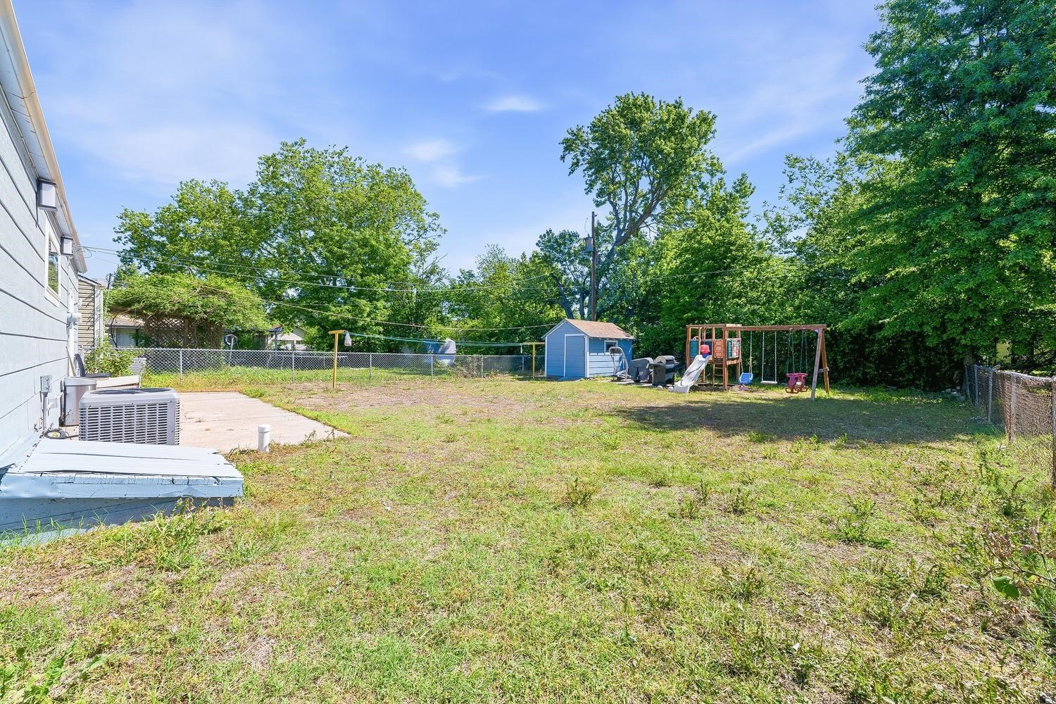 2038 S Poplar Street Wichita KS 67211