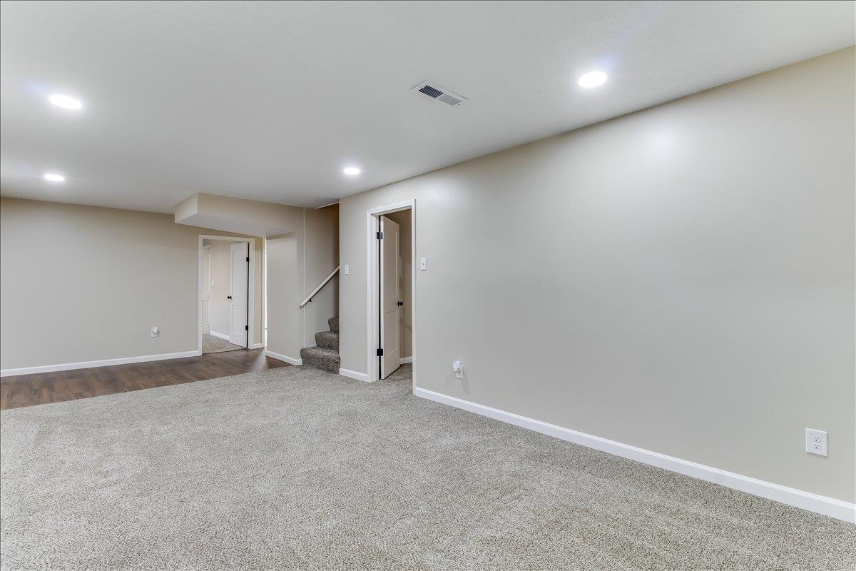 305 Central Avenue Newton KS 67114