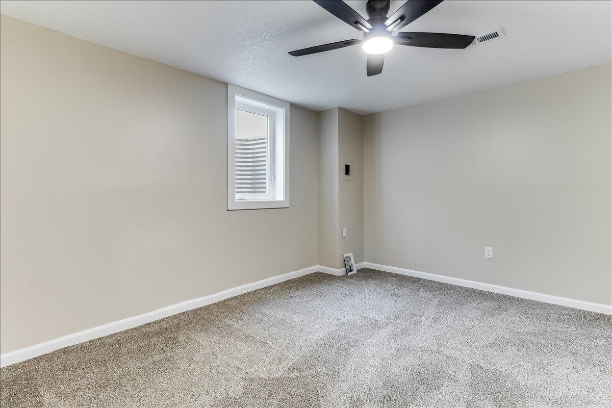 305 Central Avenue Newton KS 67114