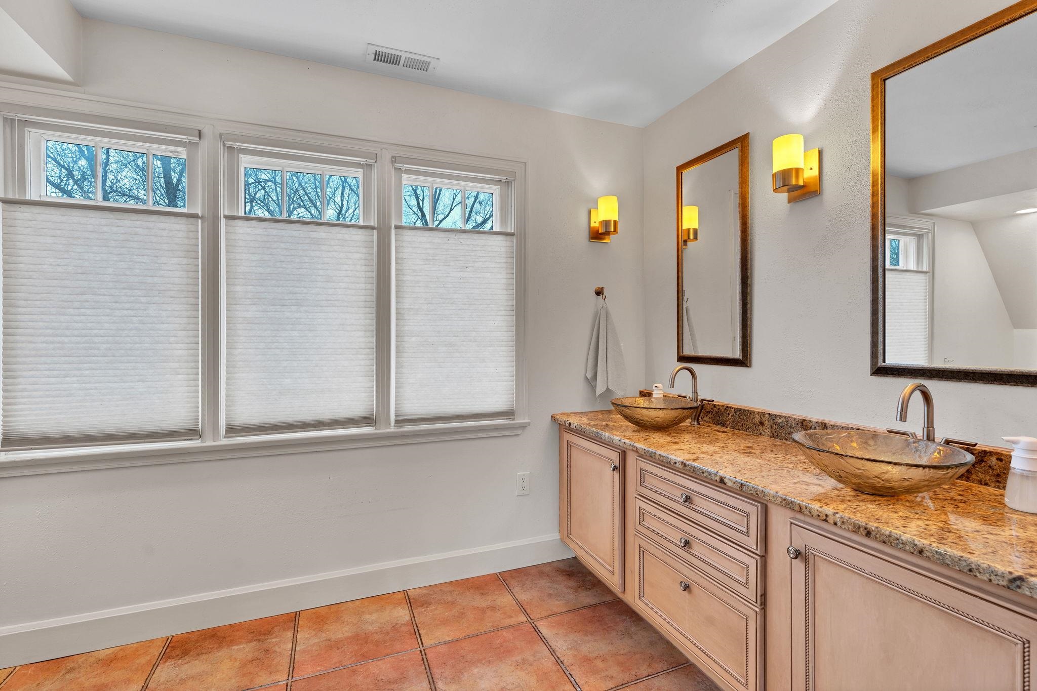 434 N Belmont Wichita KS 67208
