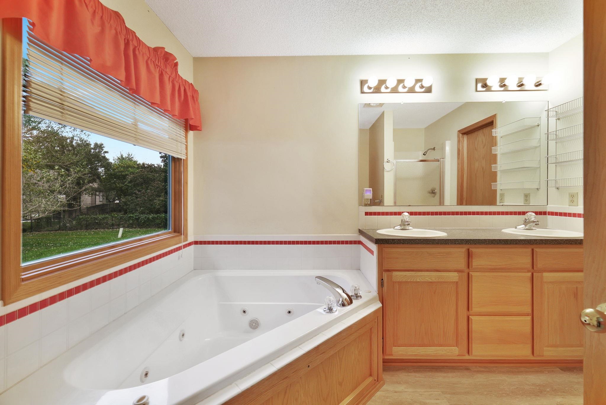 10009 W Britton Wichita KS 67205