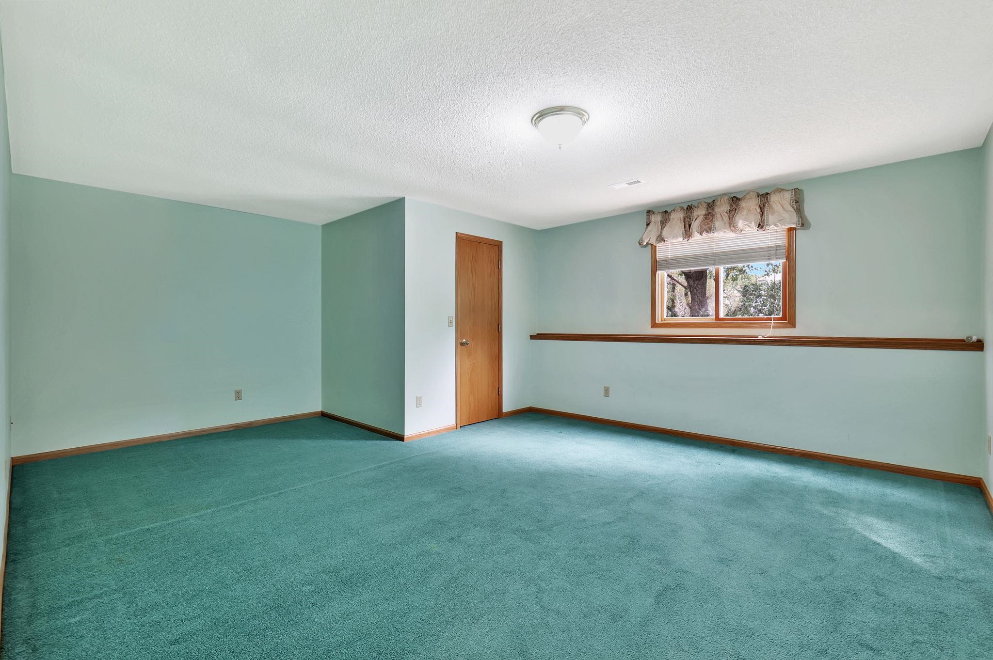 10009 W Britton Wichita KS 67205