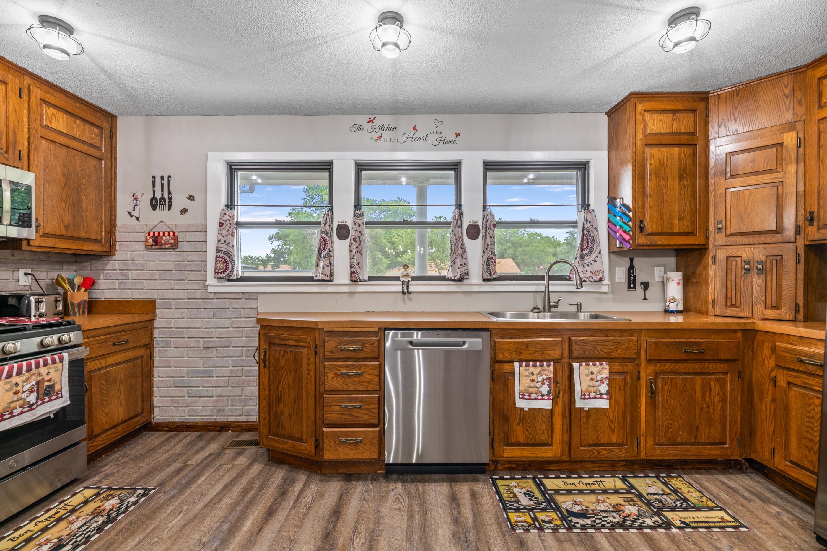 423 N Main Street Belle Plaine KS 67013