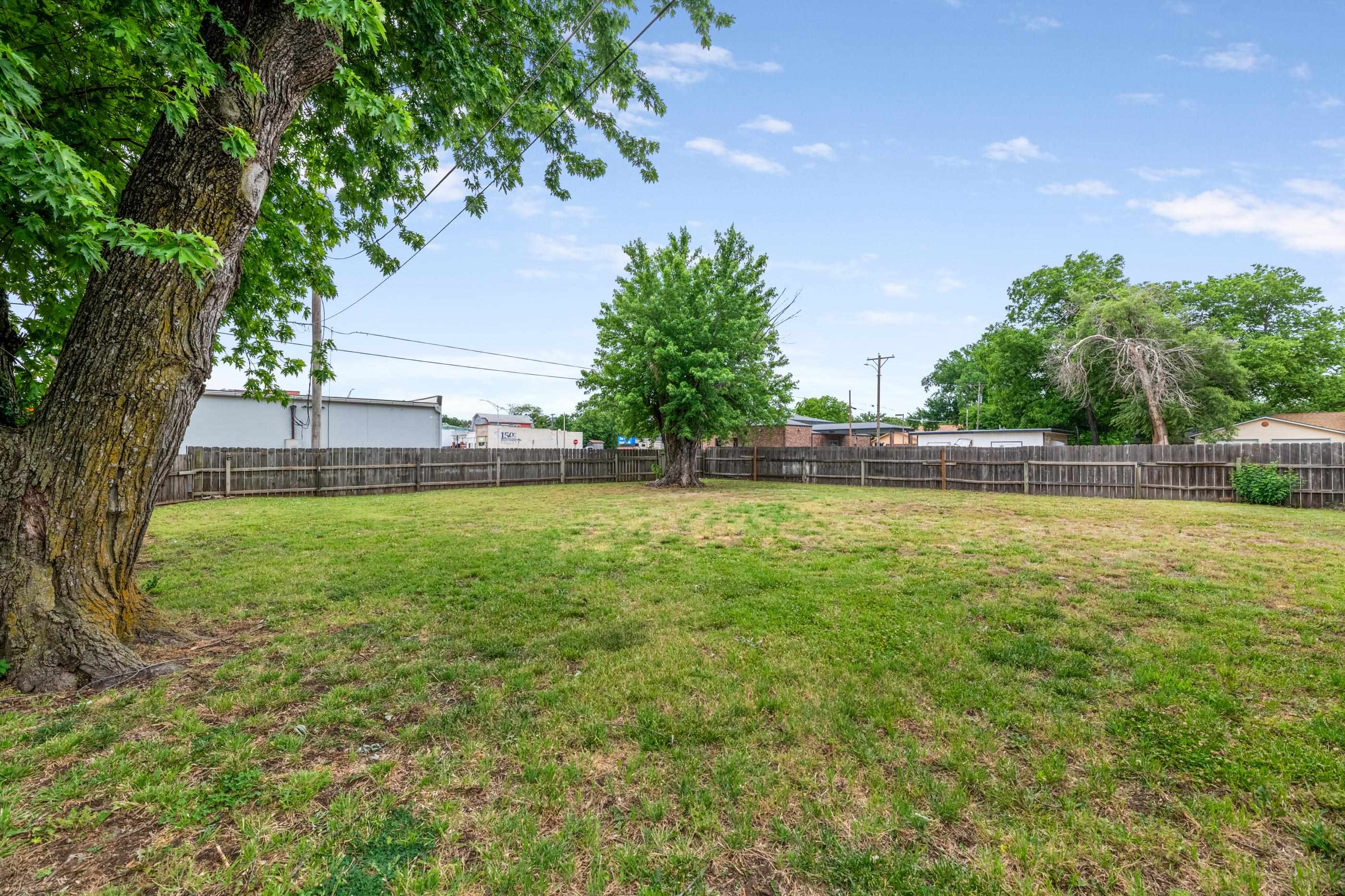 423 N Main Street Belle Plaine KS 67013