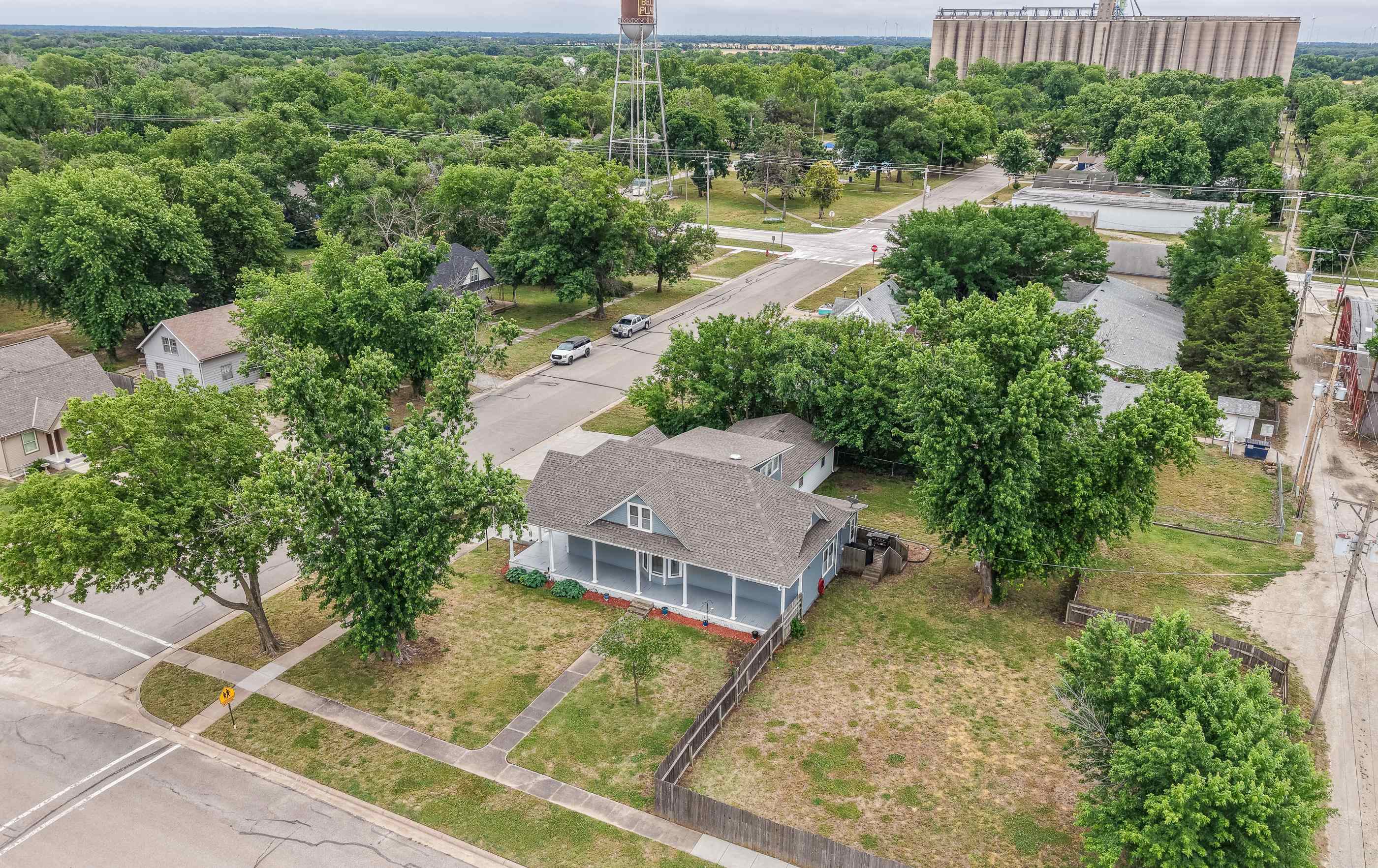 423 N Main Street Belle Plaine KS 67013