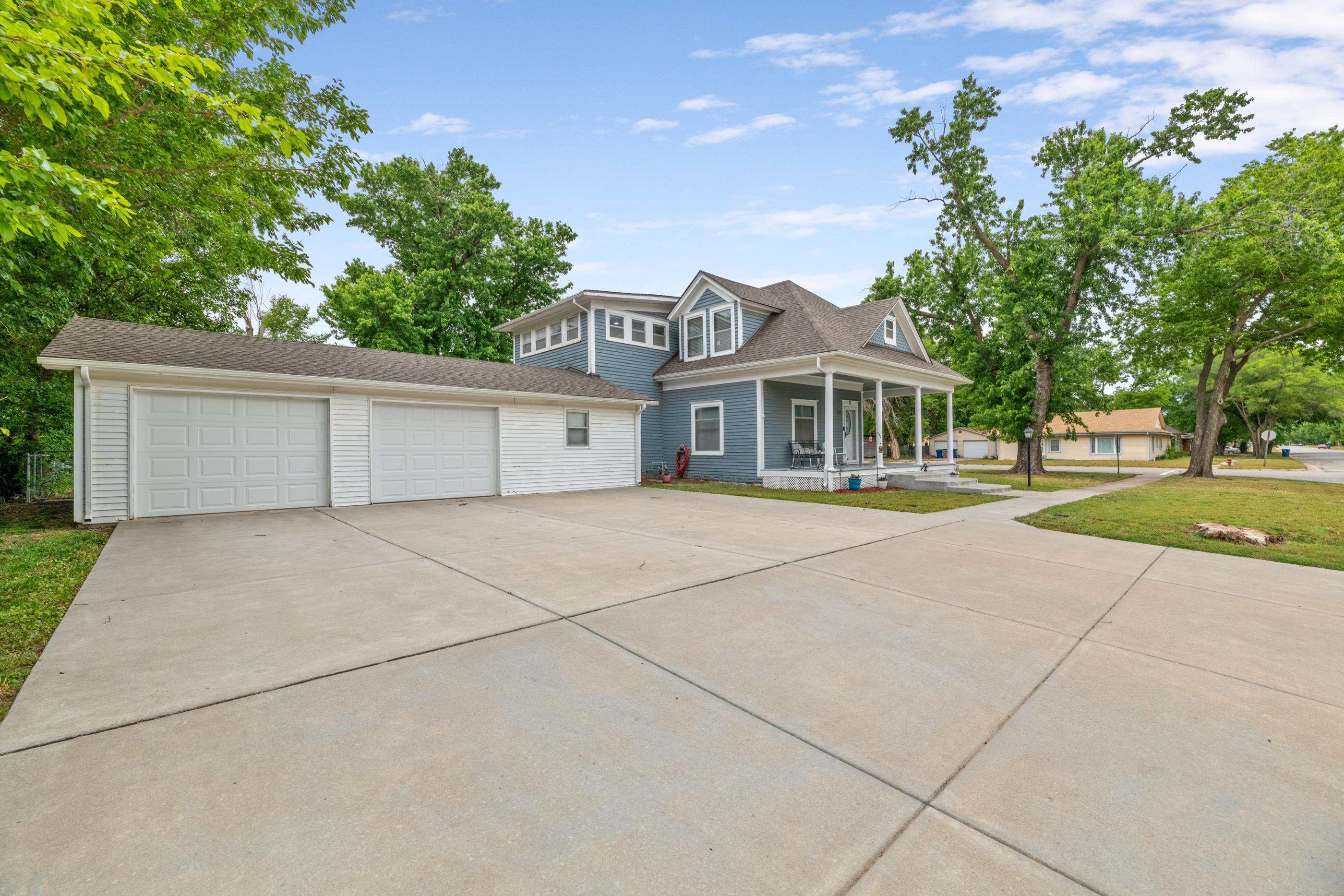 423 N Main Street Belle Plaine KS 67013