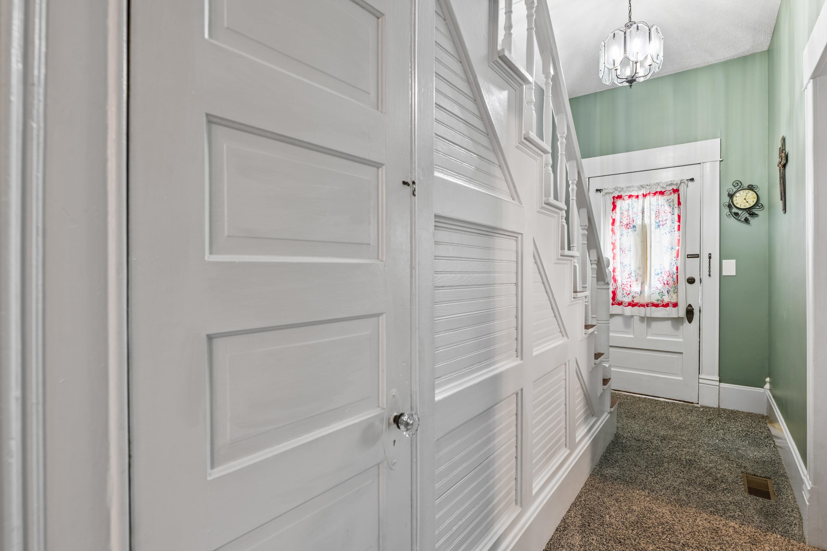 423 N Main Street Belle Plaine KS 67013