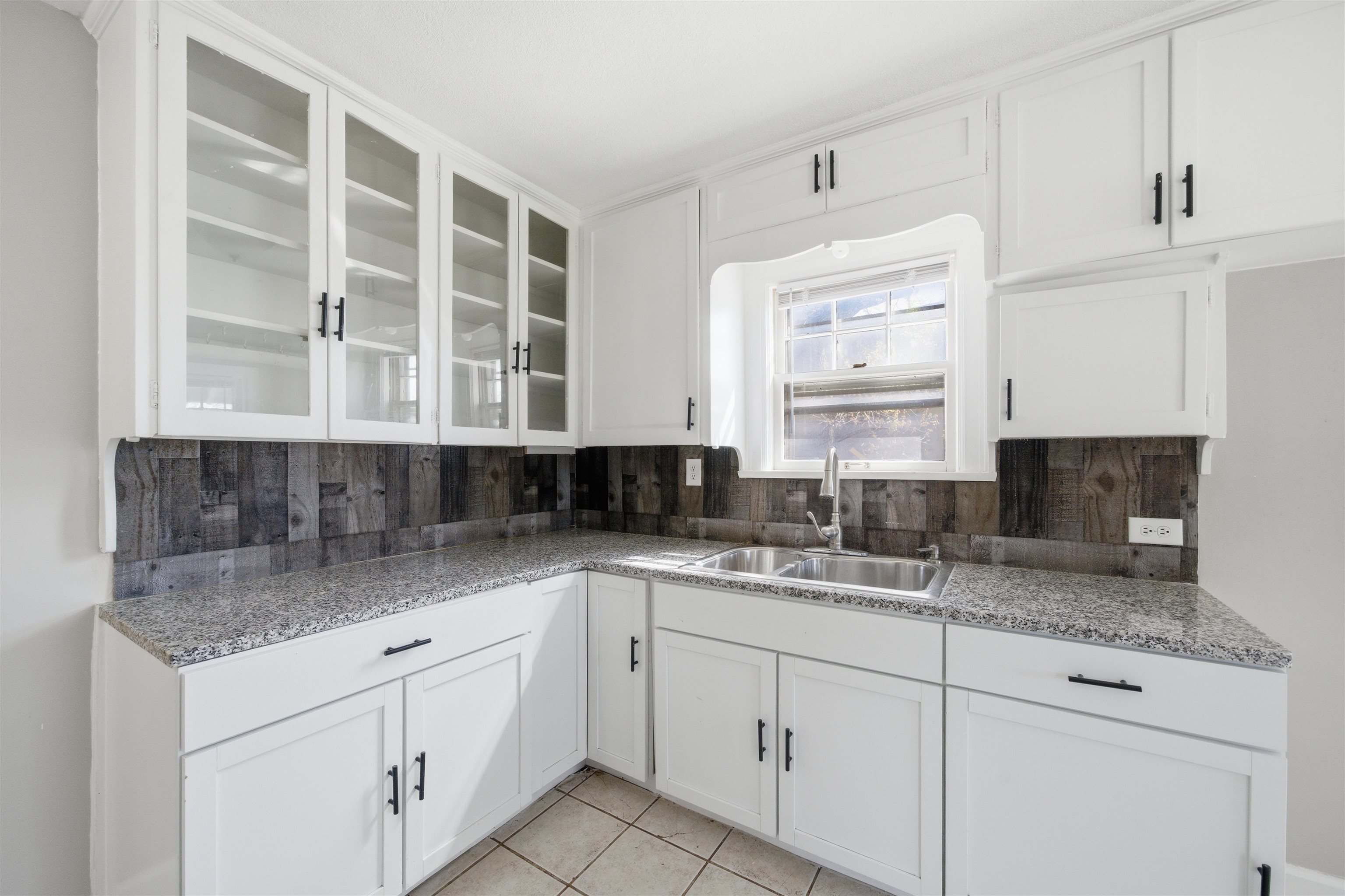 1511 W Haskell Street Wichita KS 67213