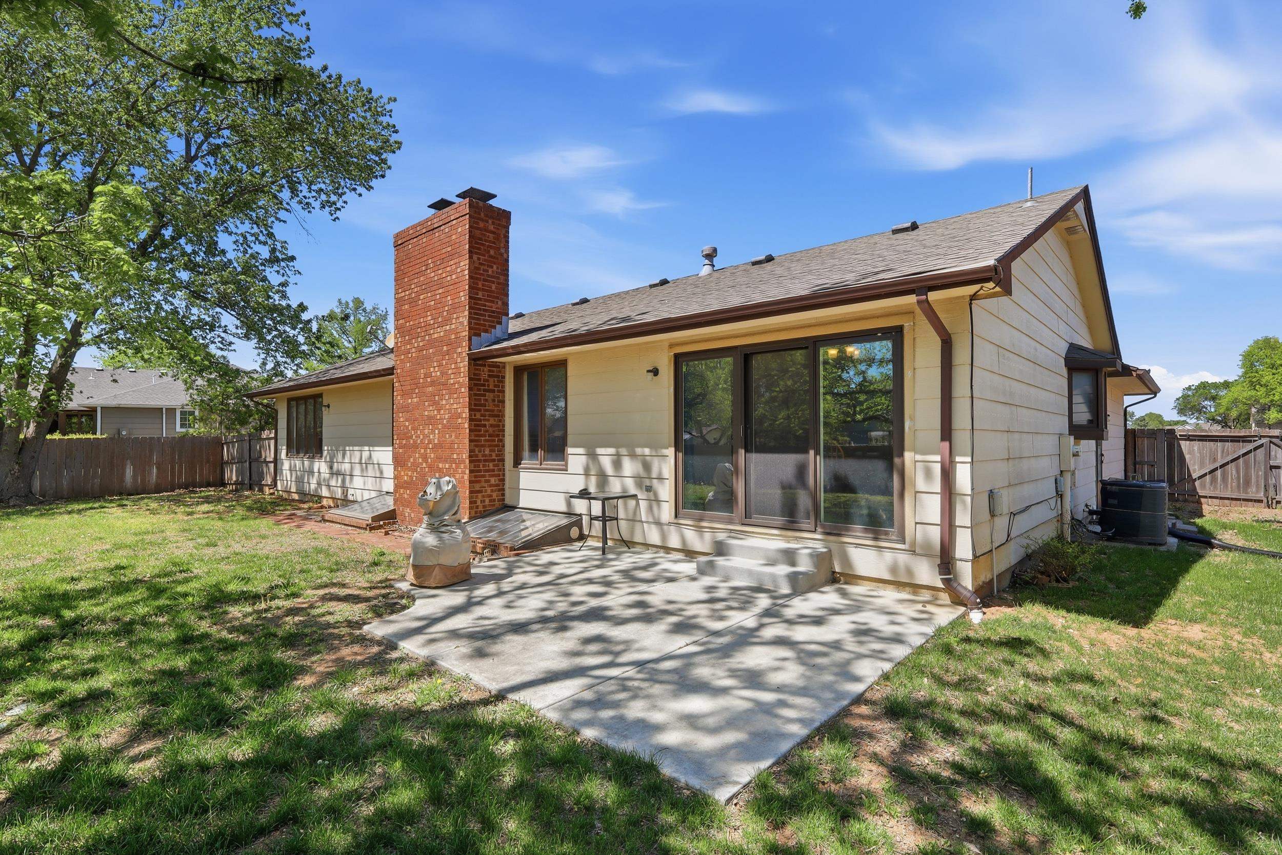 217 W Douglas Avenue Andover KS 67002