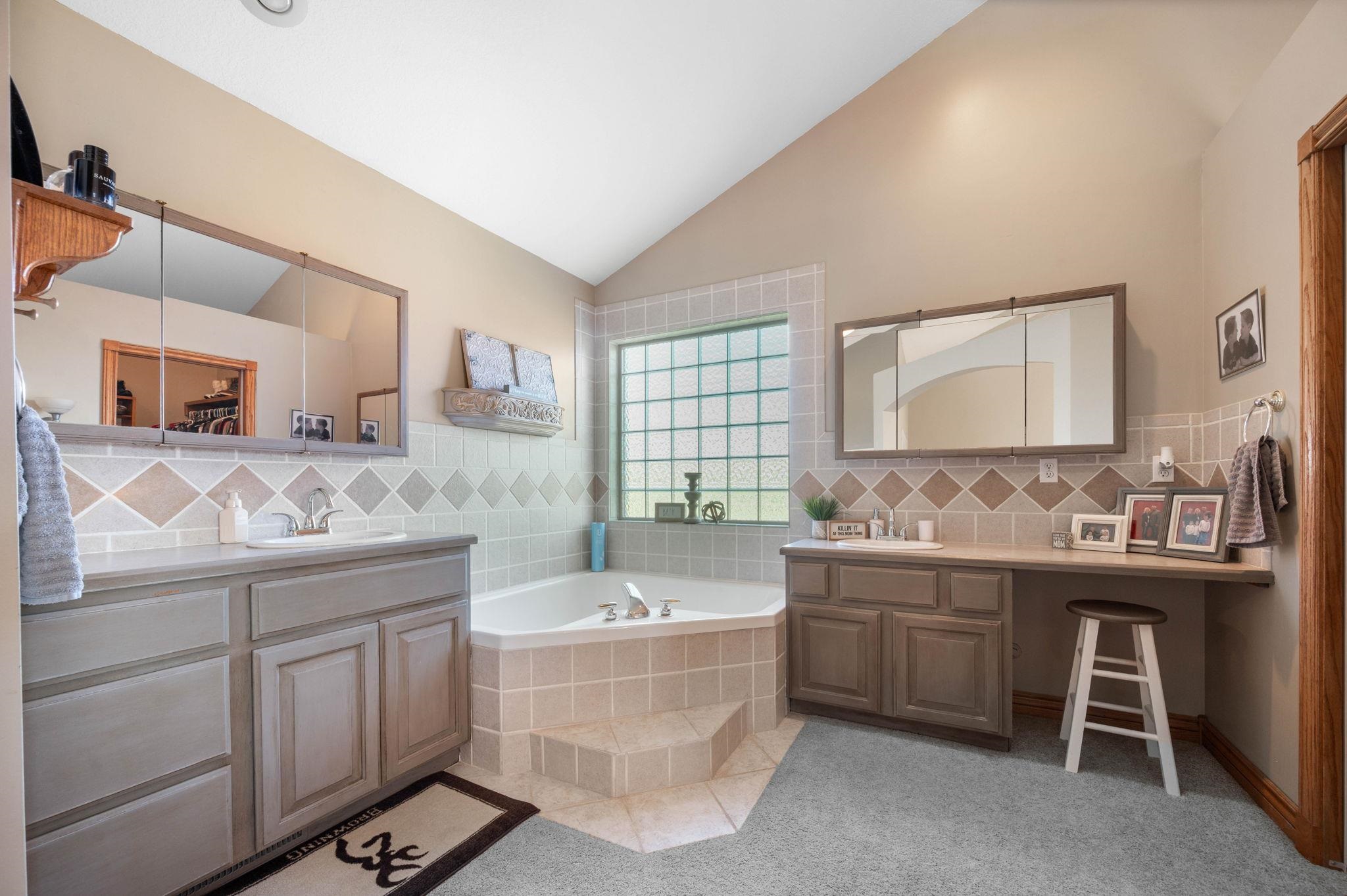 4340 S 375th Street W Cheney KS 67025