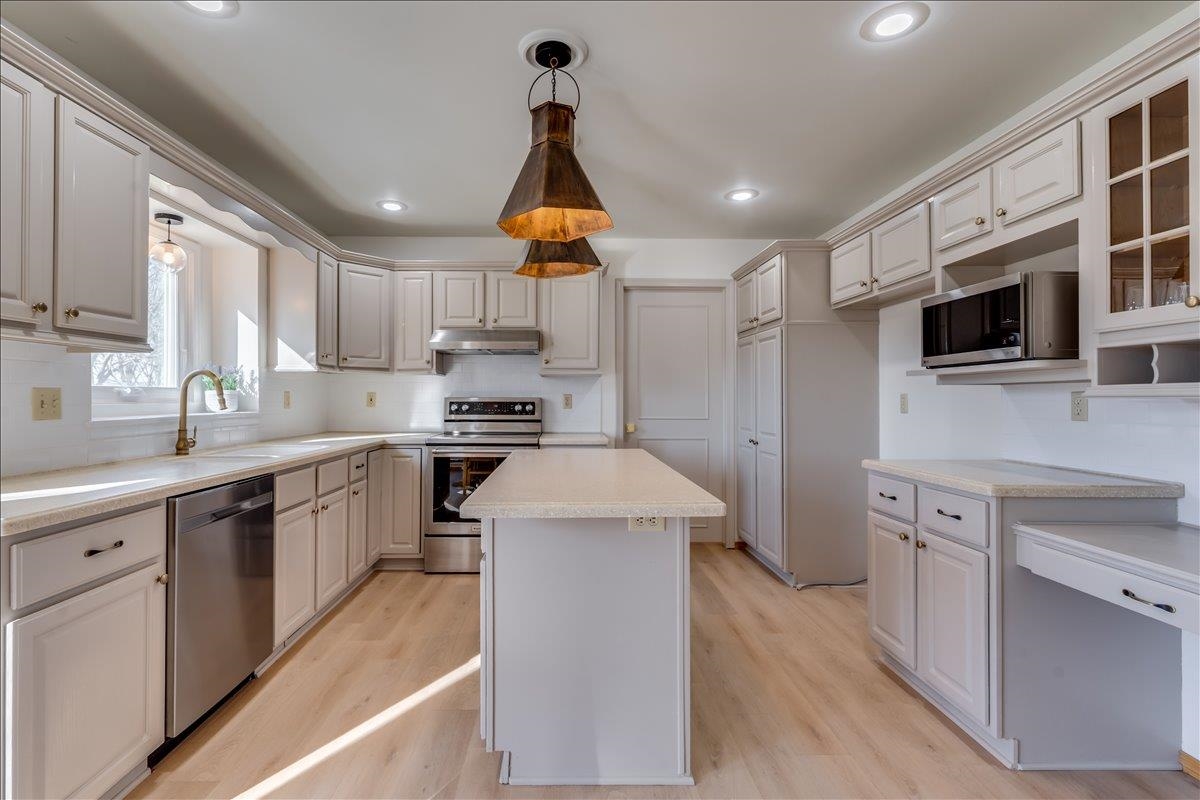 7713 E Oakmount Street Wichita KS 67226