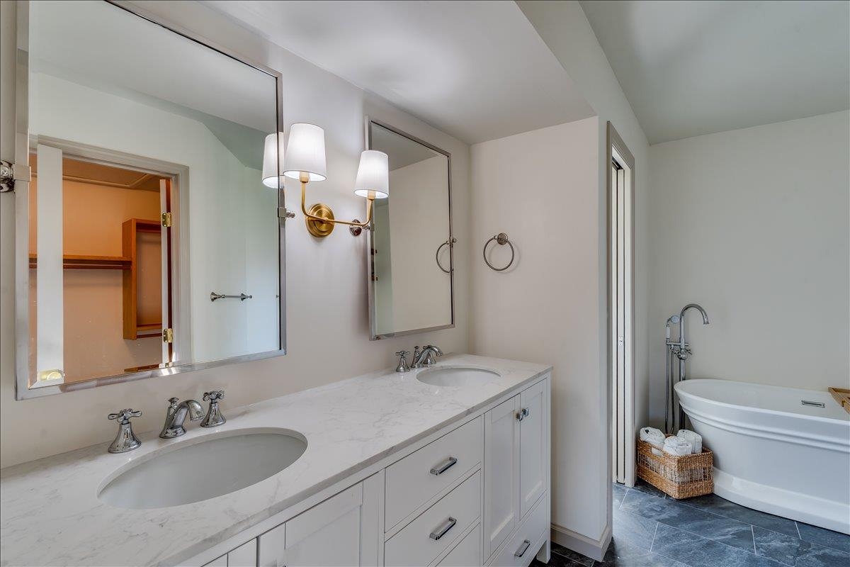 7713 E Oakmount Street Wichita KS 67226