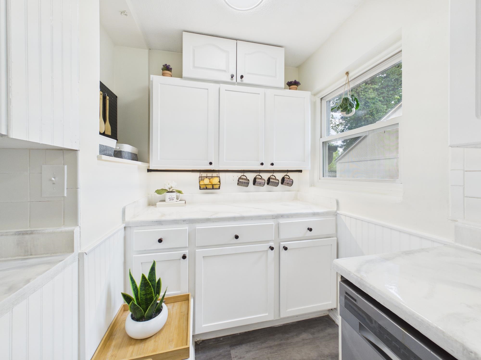 1863 S Chautauqua Wichita KS 67211