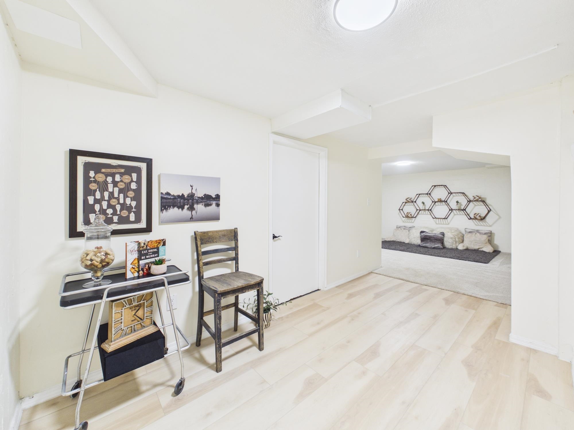 1863 S Chautauqua Wichita KS 67211