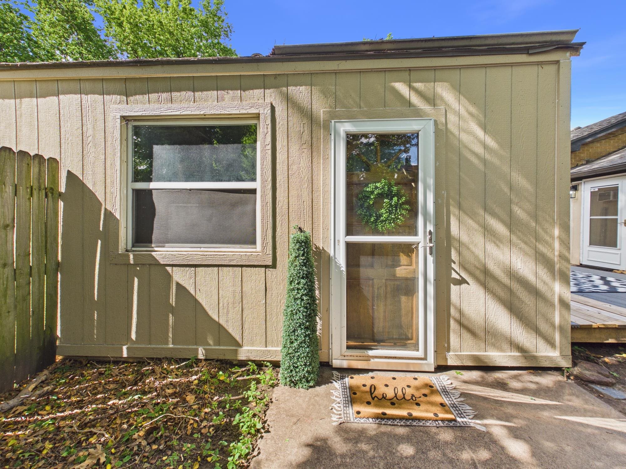 1863 S Chautauqua Wichita KS 67211
