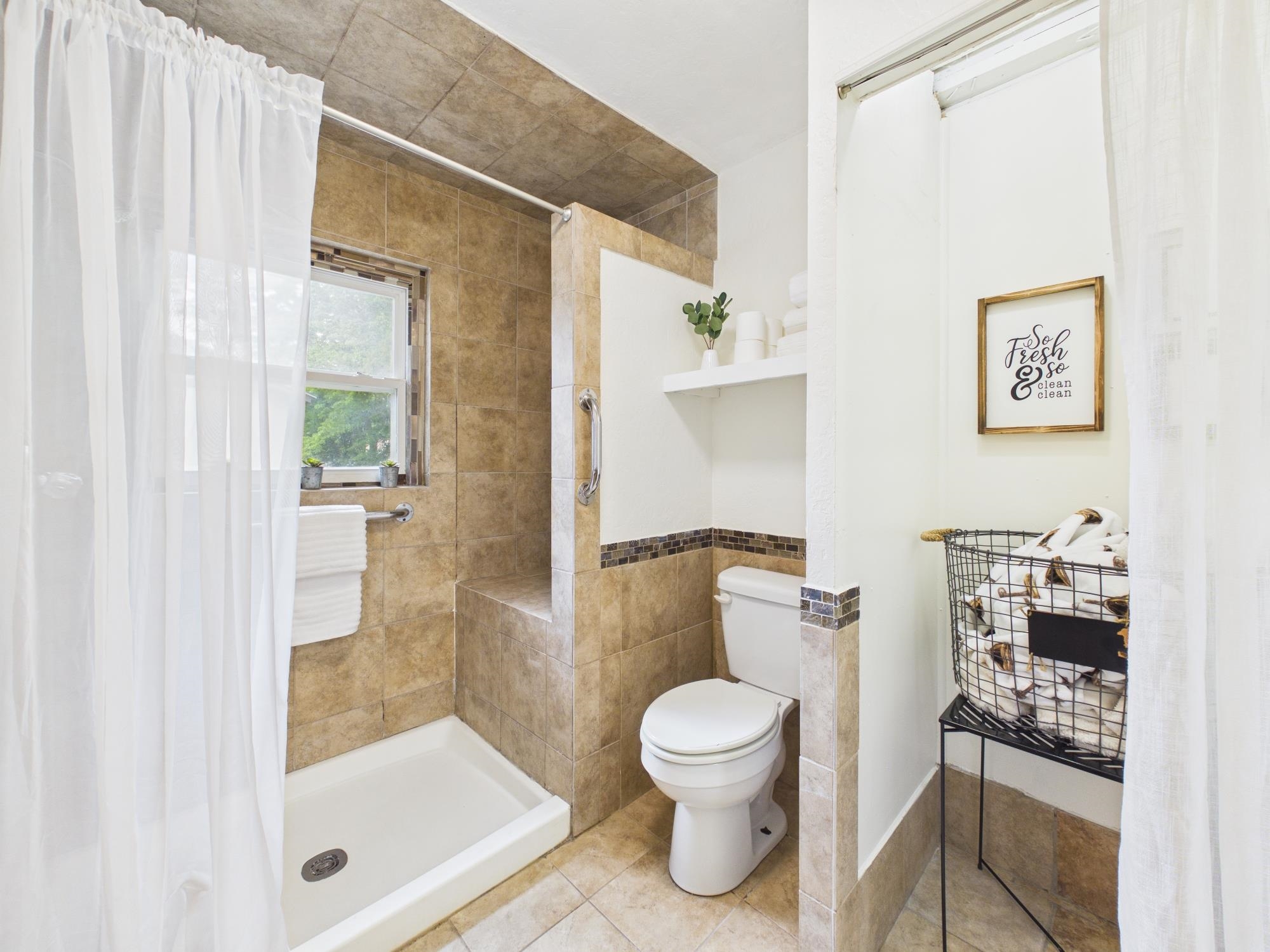 1863 S Chautauqua Wichita KS 67211