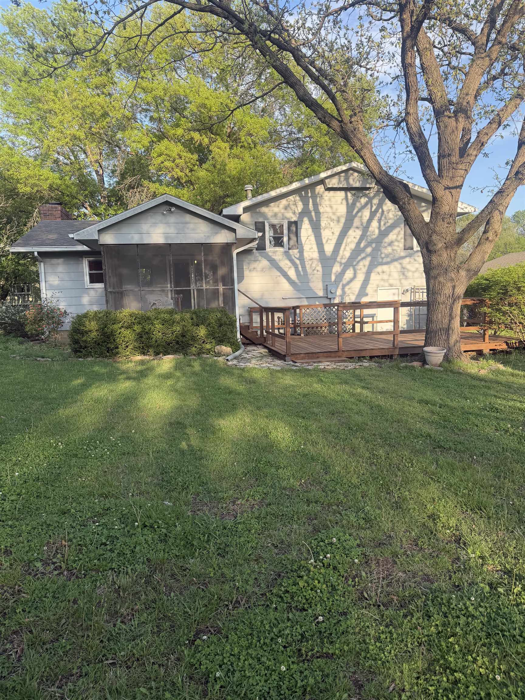 1309 N Joyce El Dorado KS 67042