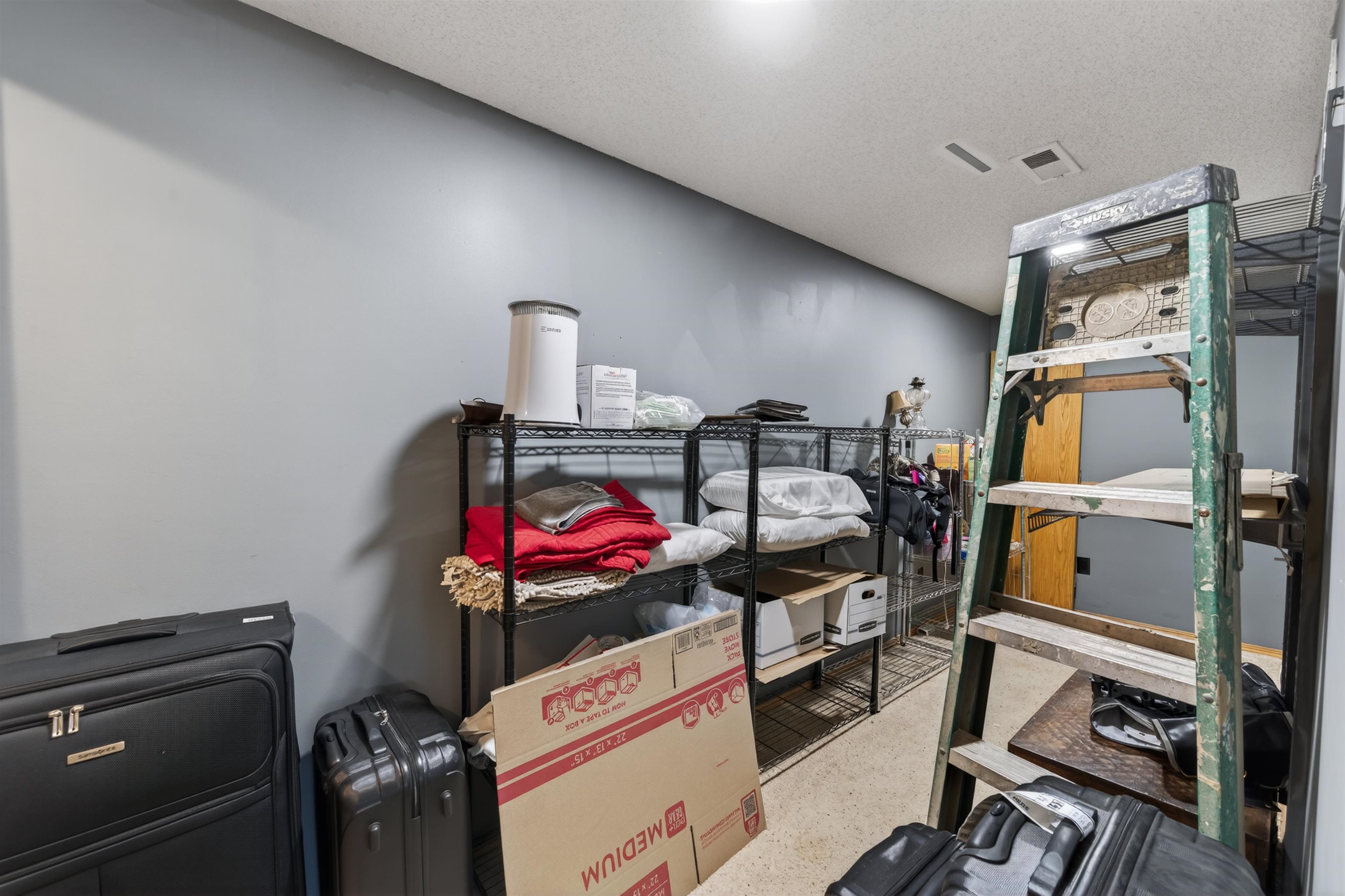 13901 W Ponderosa Wichita KS 67235