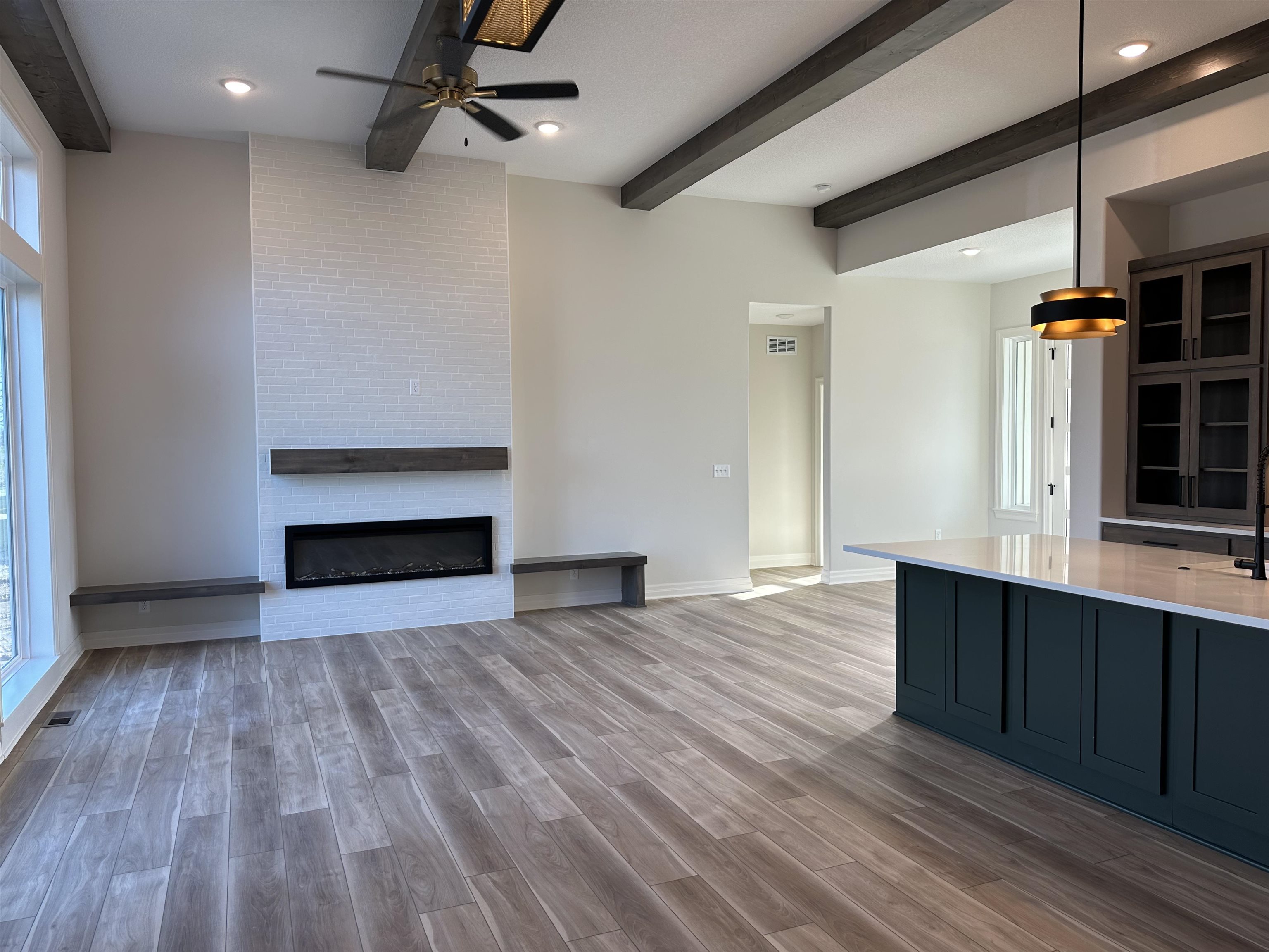 4462 N Grey Meadows Maize KS 67101