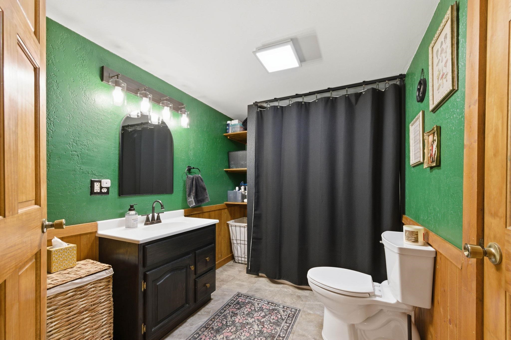1232 E 95th Haysville KS 67060