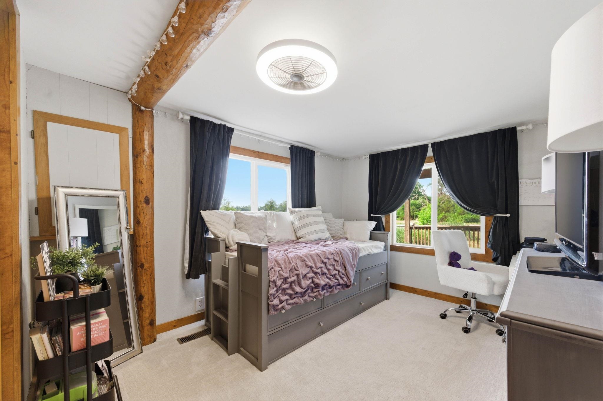 1232 E 95th Haysville KS 67060