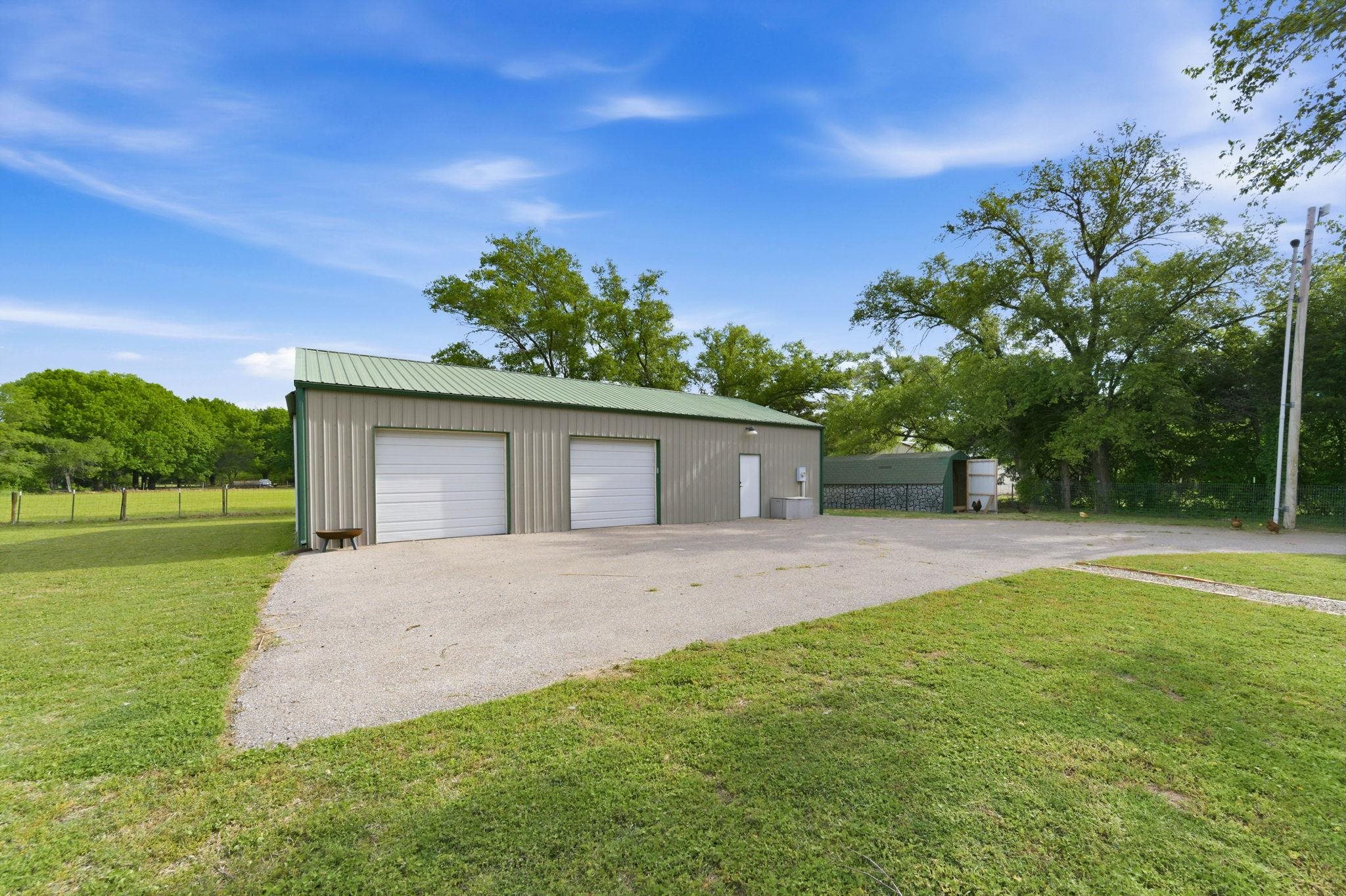 1232 E 95th Haysville KS 67060