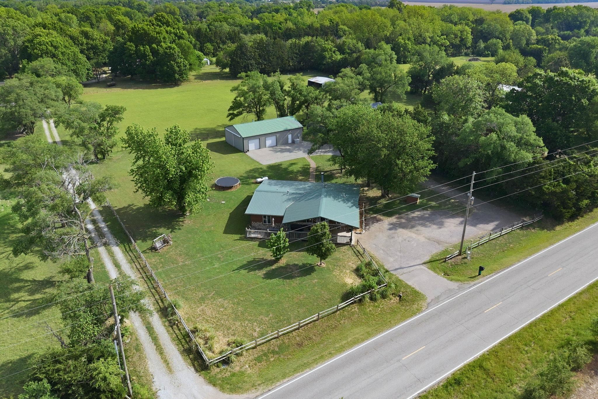 1232 E 95th Haysville KS 67060