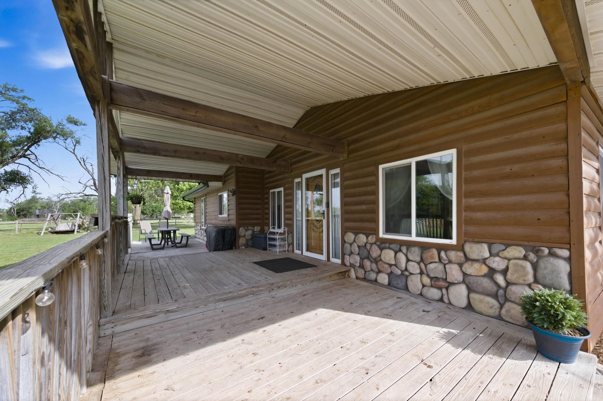1232 E 95th Haysville KS 67060