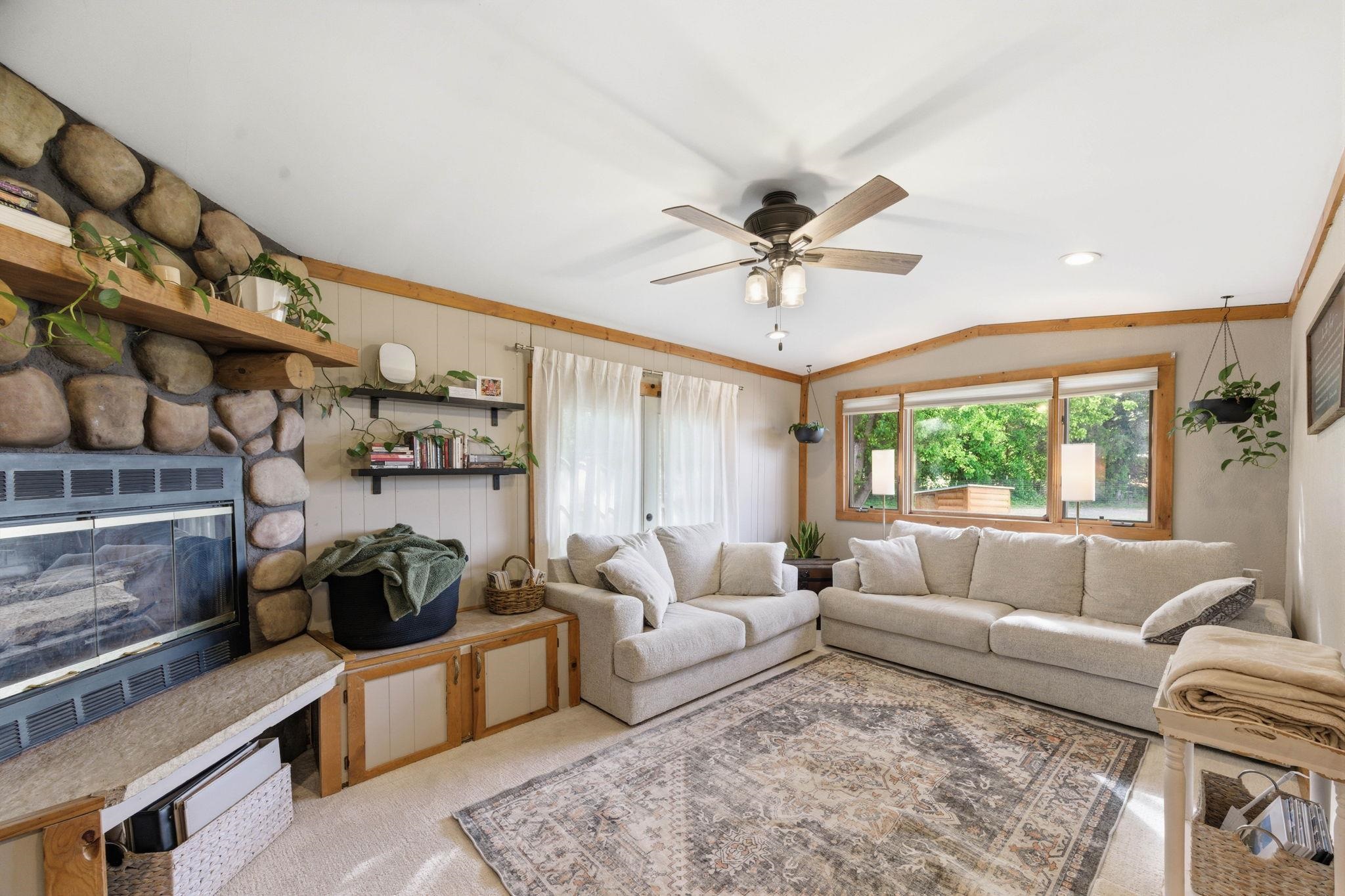 1232 E 95th Haysville KS 67060