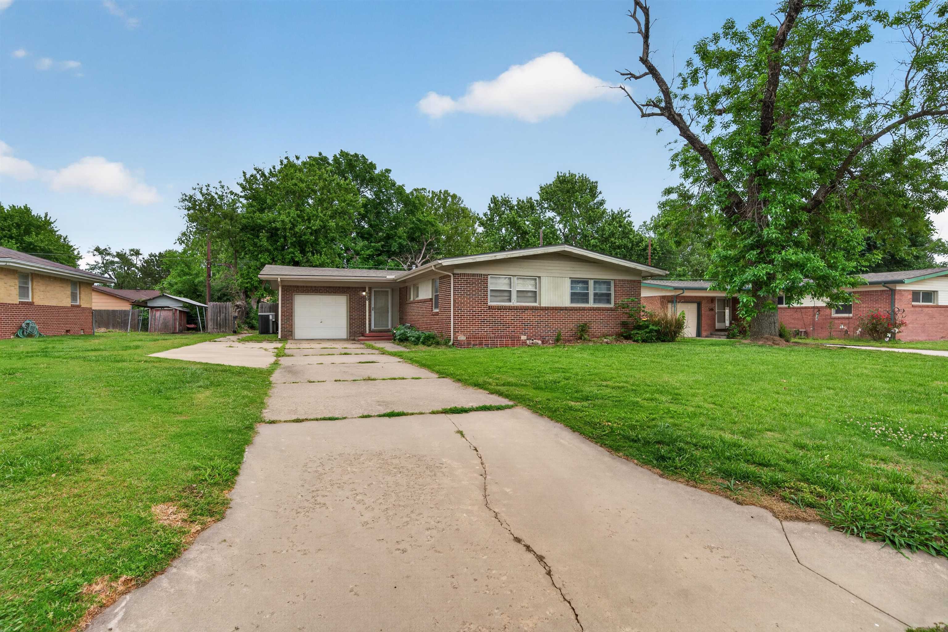 830 Anita Drive Haysville KS 67060