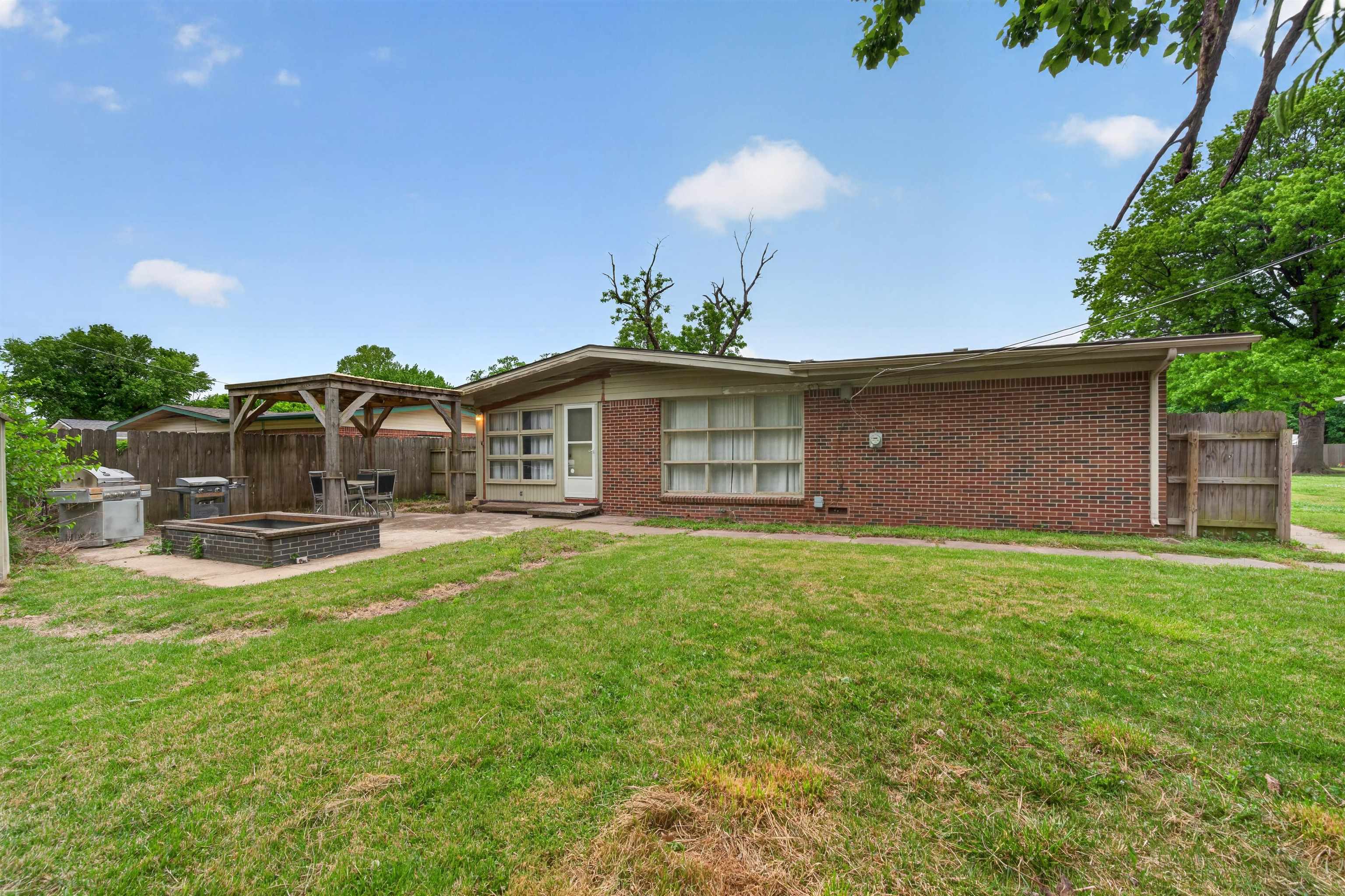 830 Anita Drive Haysville KS 67060