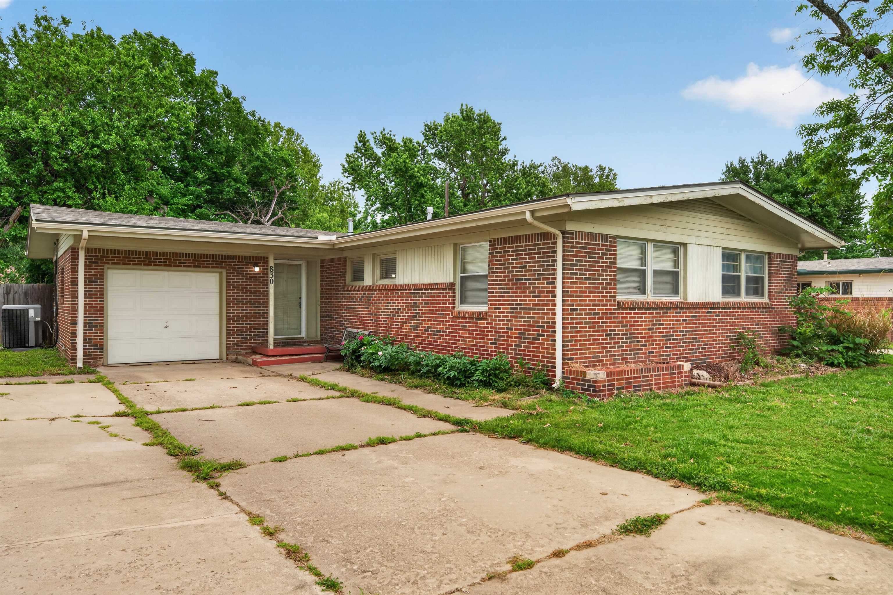 830 Anita Drive Haysville KS 67060