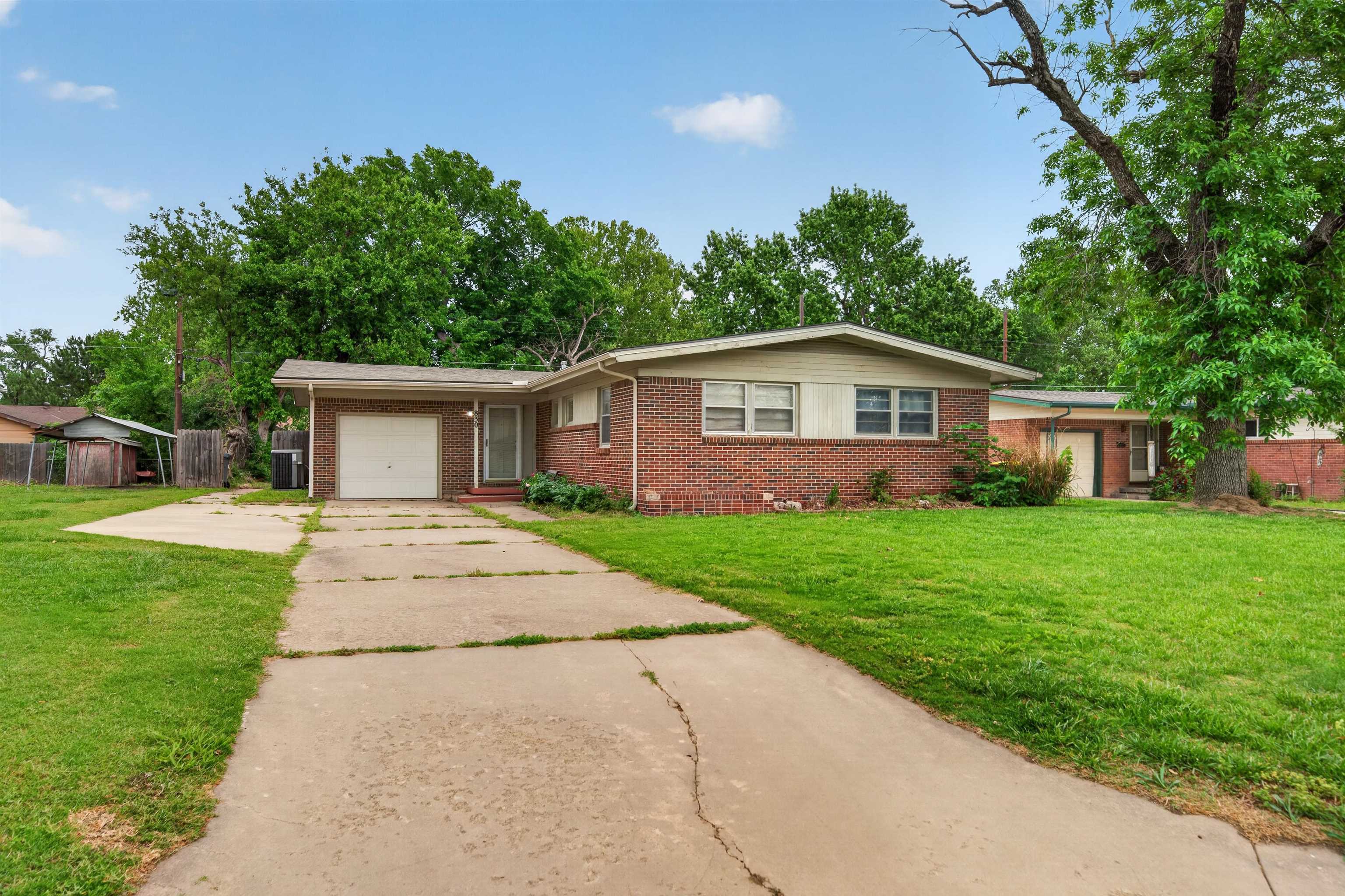 830 Anita Drive Haysville KS 67060
