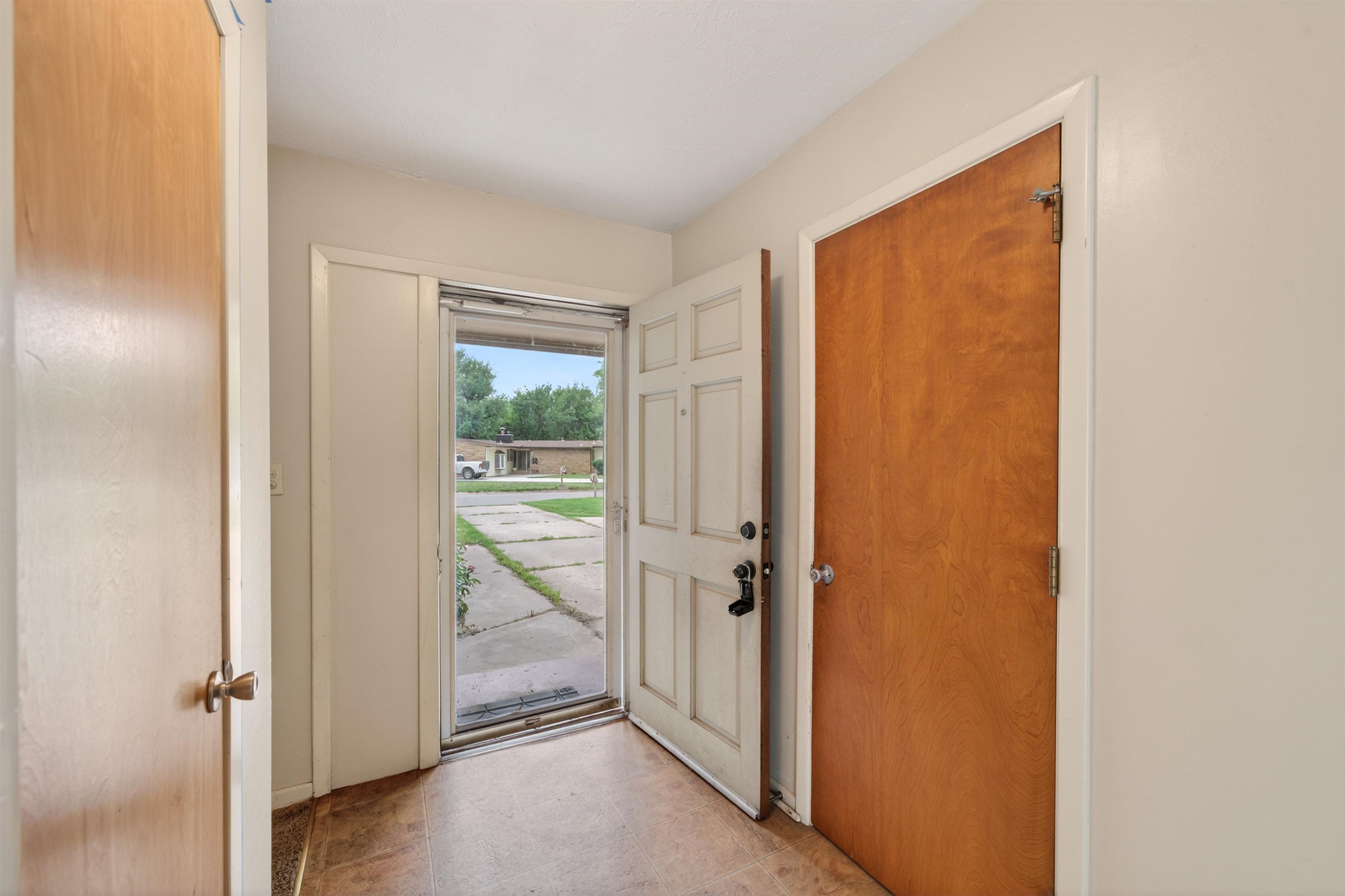 830 Anita Drive Haysville KS 67060