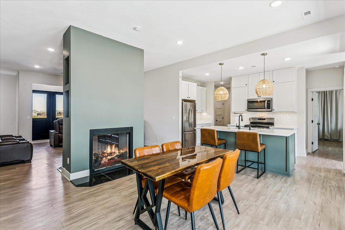 2807 E Sunnyslope Park City KS 67219