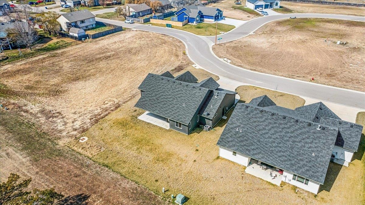 2807 E Sunnyslope Park City KS 67219