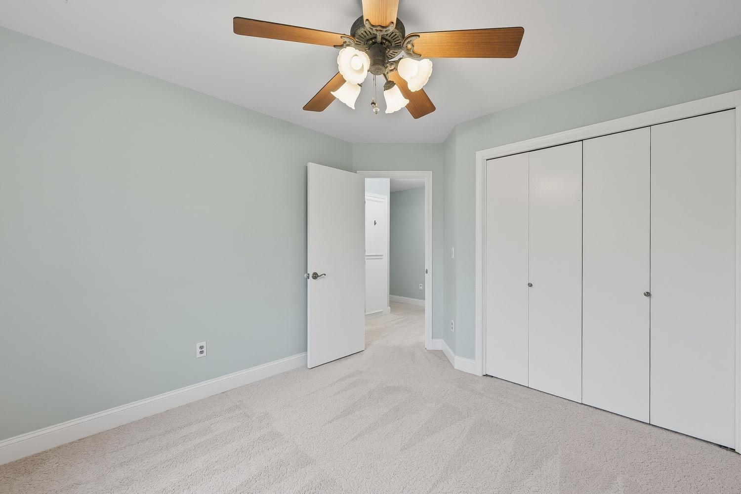 2438 N Tamarisk Street Derby KS 67037