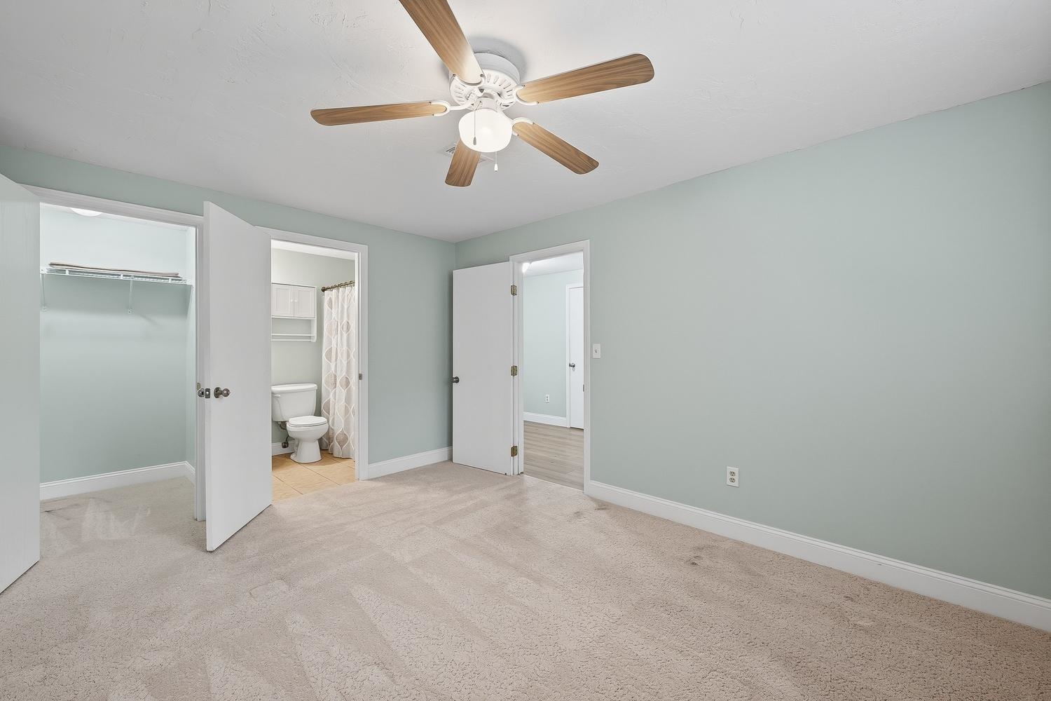 2438 N Tamarisk Street Derby KS 67037
