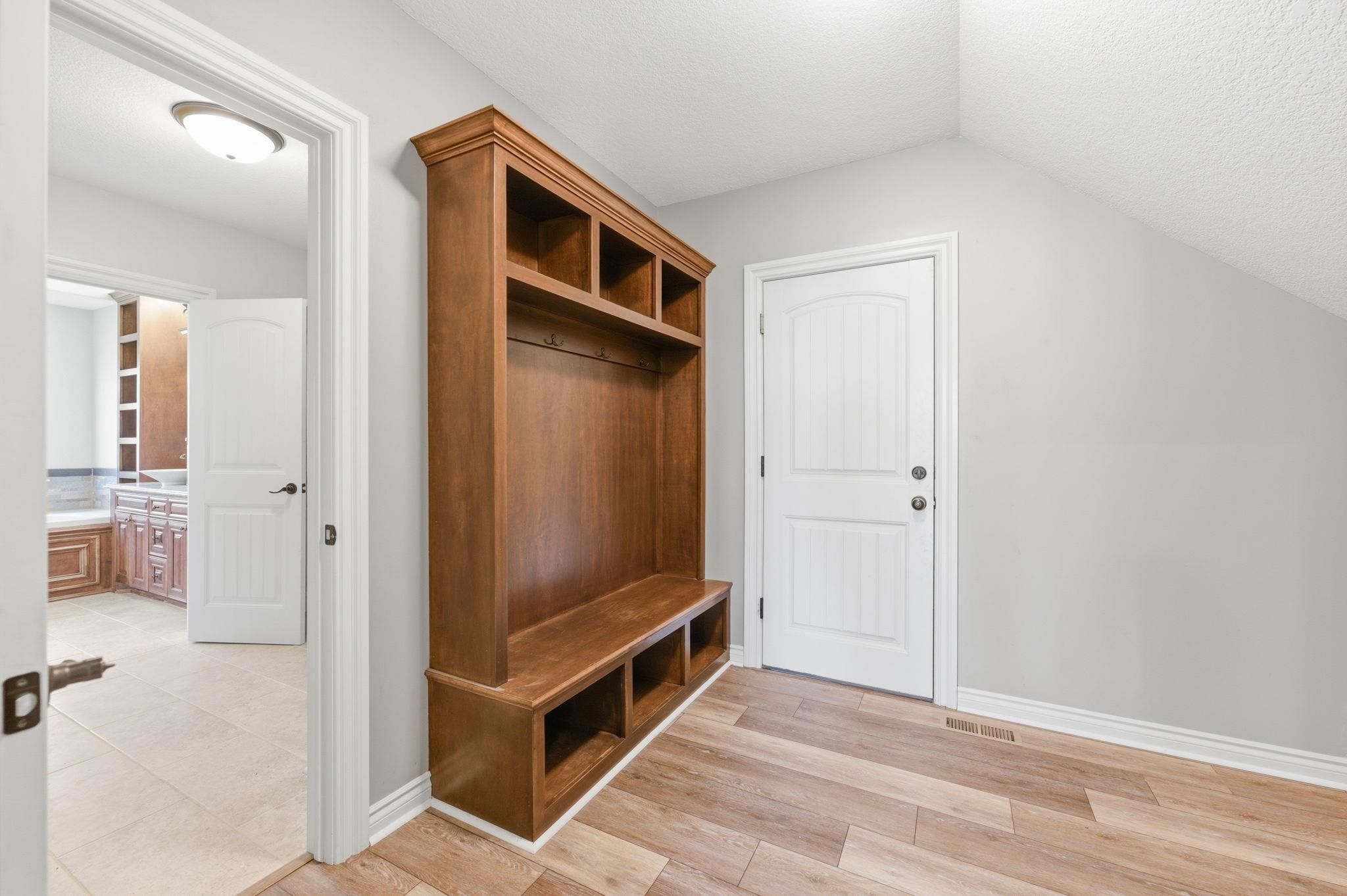 3839 N Lily Court Wichita KS 67101