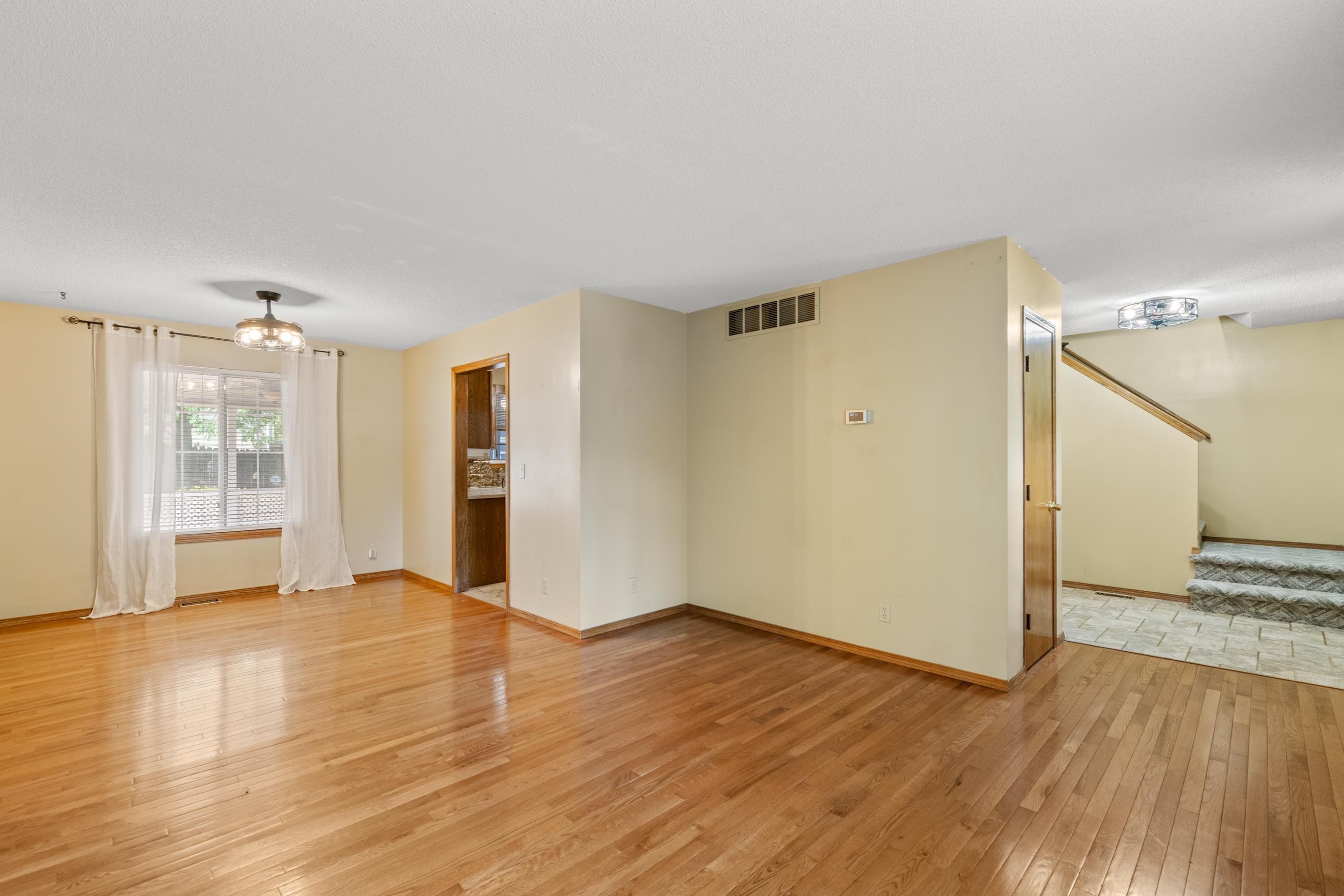 10211 W Yosemite Wichita KS 67215