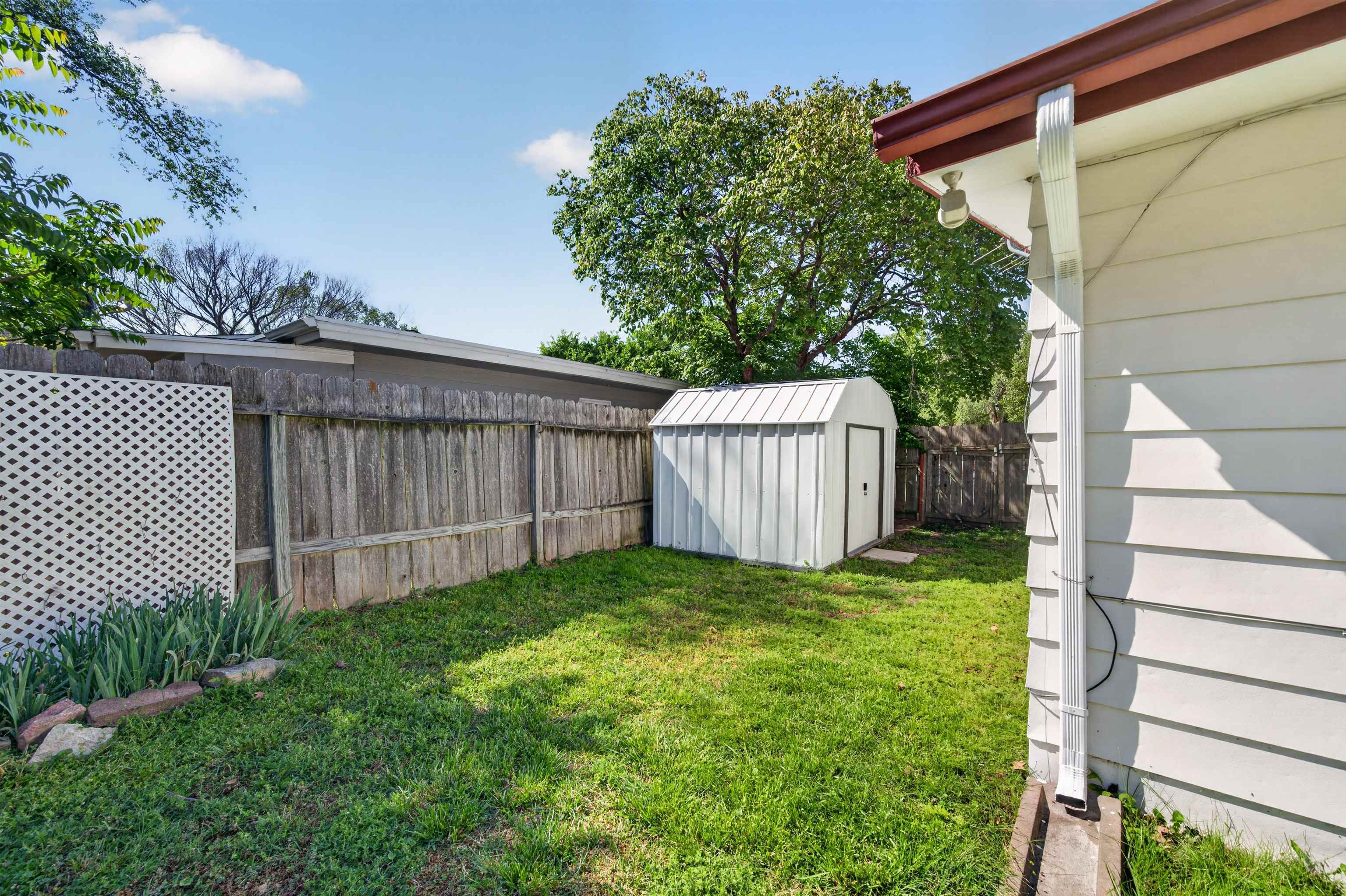6122 N East Park View Park City KS 67219