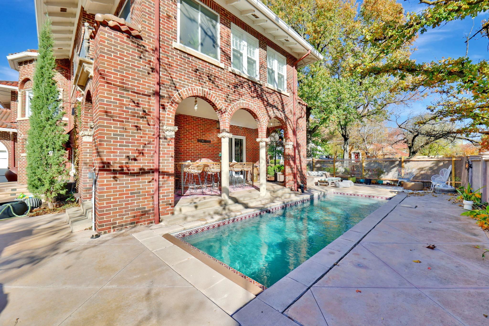 201 N Broadview Street Wichita KS 67208